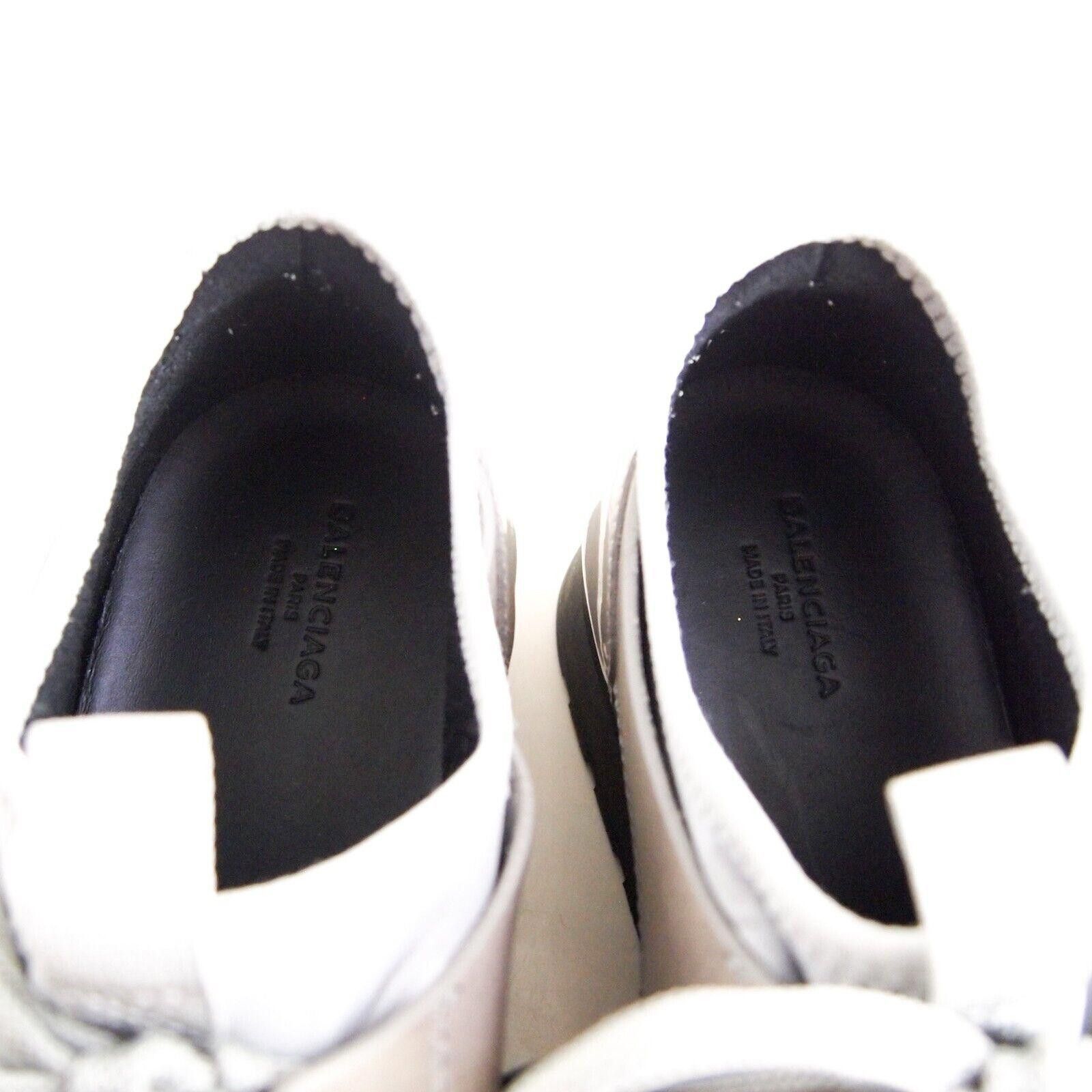 Balenciaga Balenciaga Race Runner Sneakers Gray Mesh Leather EU 37 US 7 Size US 7 / IT 37 - 9 Thumbnail