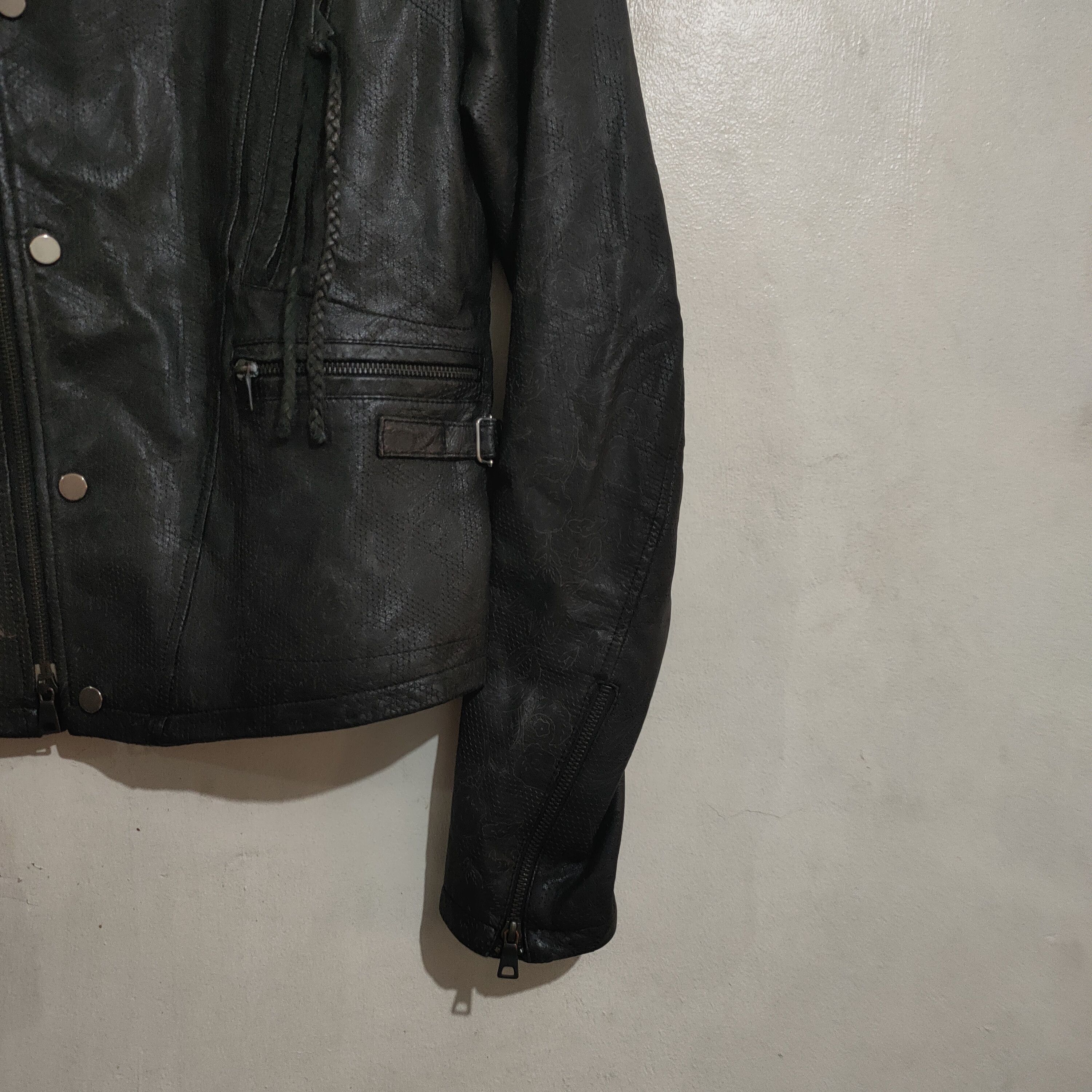 Emporio Armani Emporio Armani Size US M / EU 48-50 / 2 - 5 Thumbnail