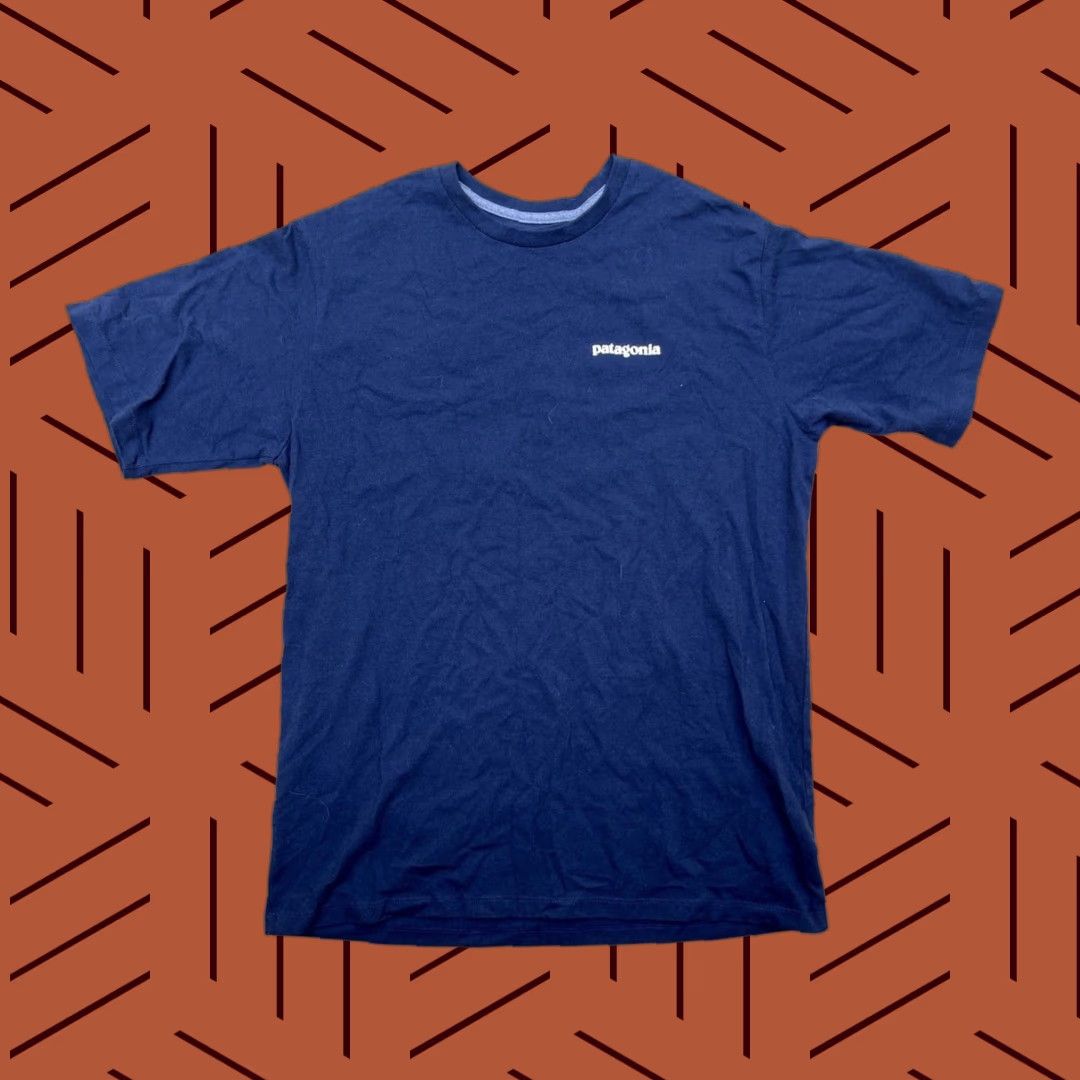 Patagonia VINTAGE Patagonia P-6 Back Logo Responsibili-Tee Short Sleeve Shirt Navy M Mens Size US M / EU 48-50 / 2 - 1 Thumbnail