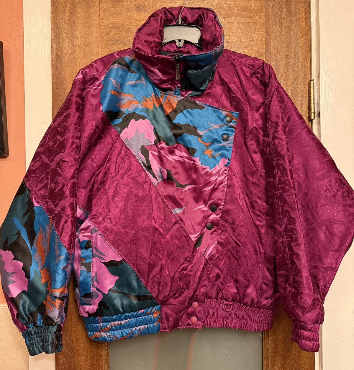 Other Snuggler Women Vintage Floral Renaissance Ski/Snow Jacket Size M / US 6-8 / IT 42-44 - 1 Thumbnail