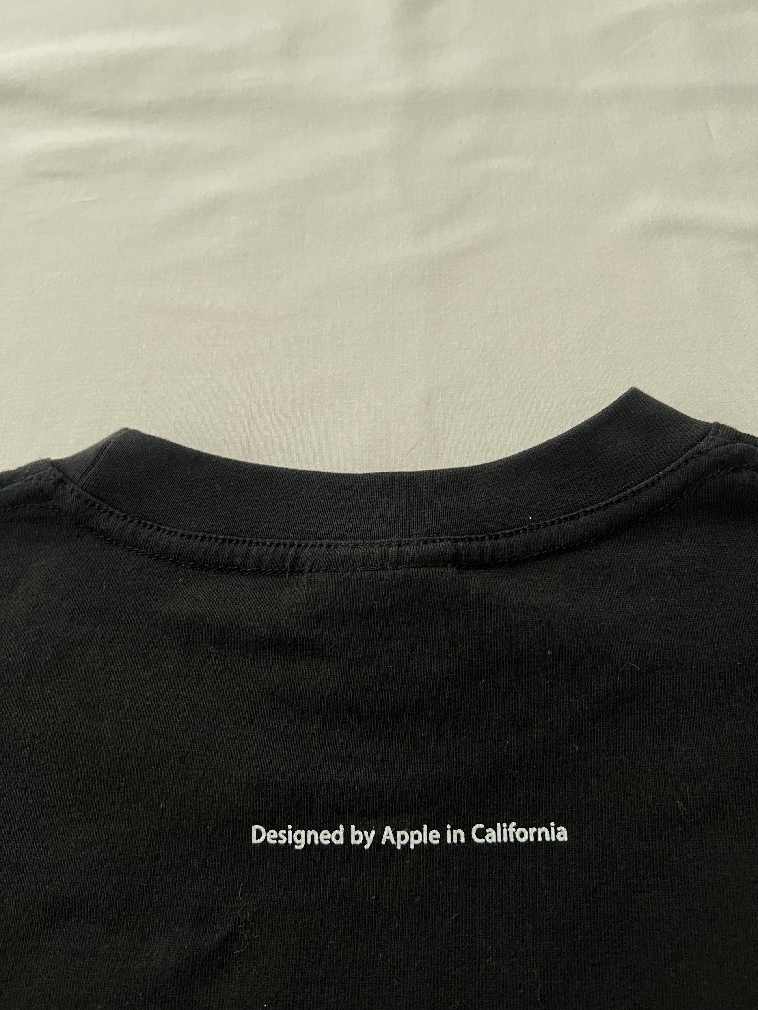 Apple Vintage 2000s Apple Bentall Centre Black T-shirt Size US L / EU 52-54 / 3 - 7 Thumbnail
