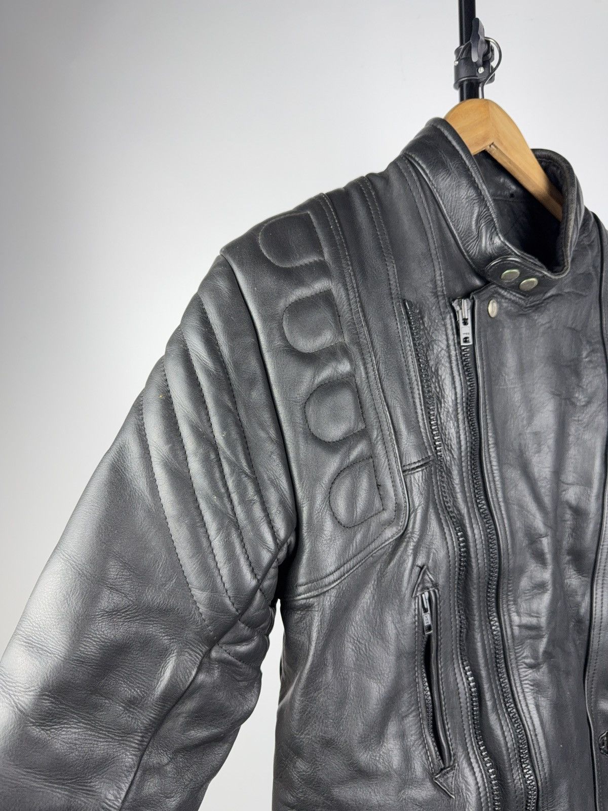 Leather Vntg 00s AKITO Heavy Leather Racing MOTO Bomber Jacket Punk Size US L / EU 52-54 / 3 - 3 Thumbnail