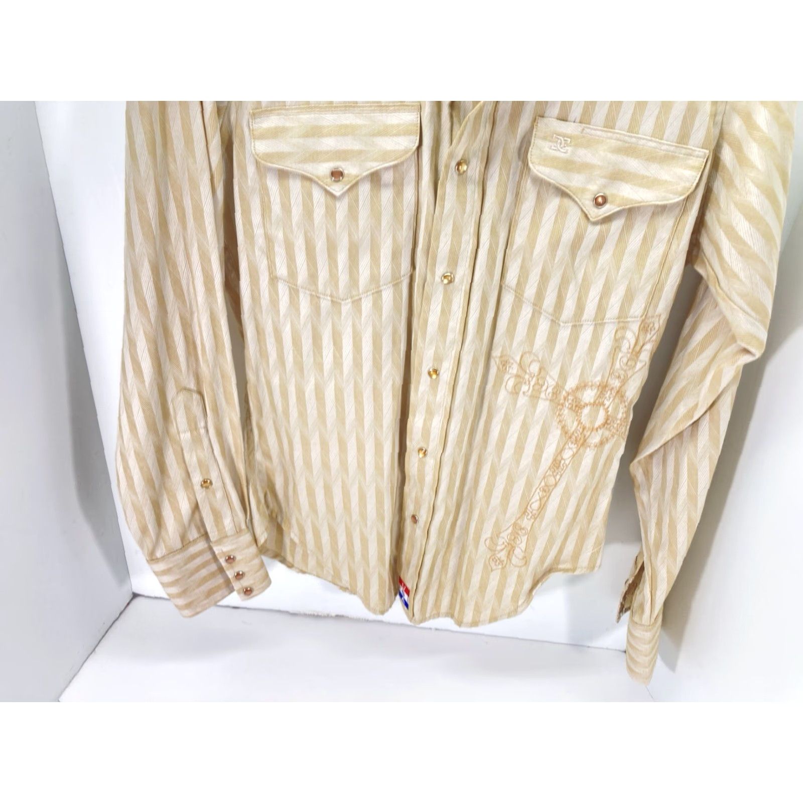 Equipment VINTAGE Cowboy Equipment Pearl Snap Shirt Men S Gold Stripe Western Embroidered Long Sleeve Snap Shirt Mens Gold Western Embroidered Size US S / EU 44-46 / 1 - 3 Thumbnail