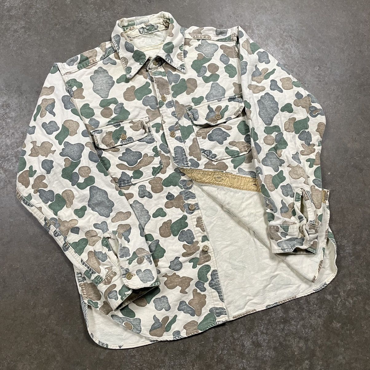 Vintage True Vintage Military Frogskin Duck Camo Button Up 60s 70s Size US L / EU 52-54 / 3 - 3 Thumbnail