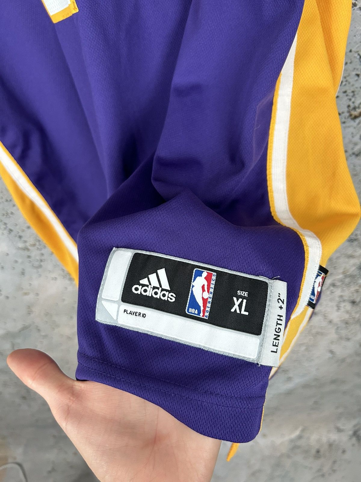 Adidas Vintage LA Lakers Kobe Bryant NBA Jersey Adidas XL Rare Size US XL / EU 56 / 4 - 8 Thumbnail