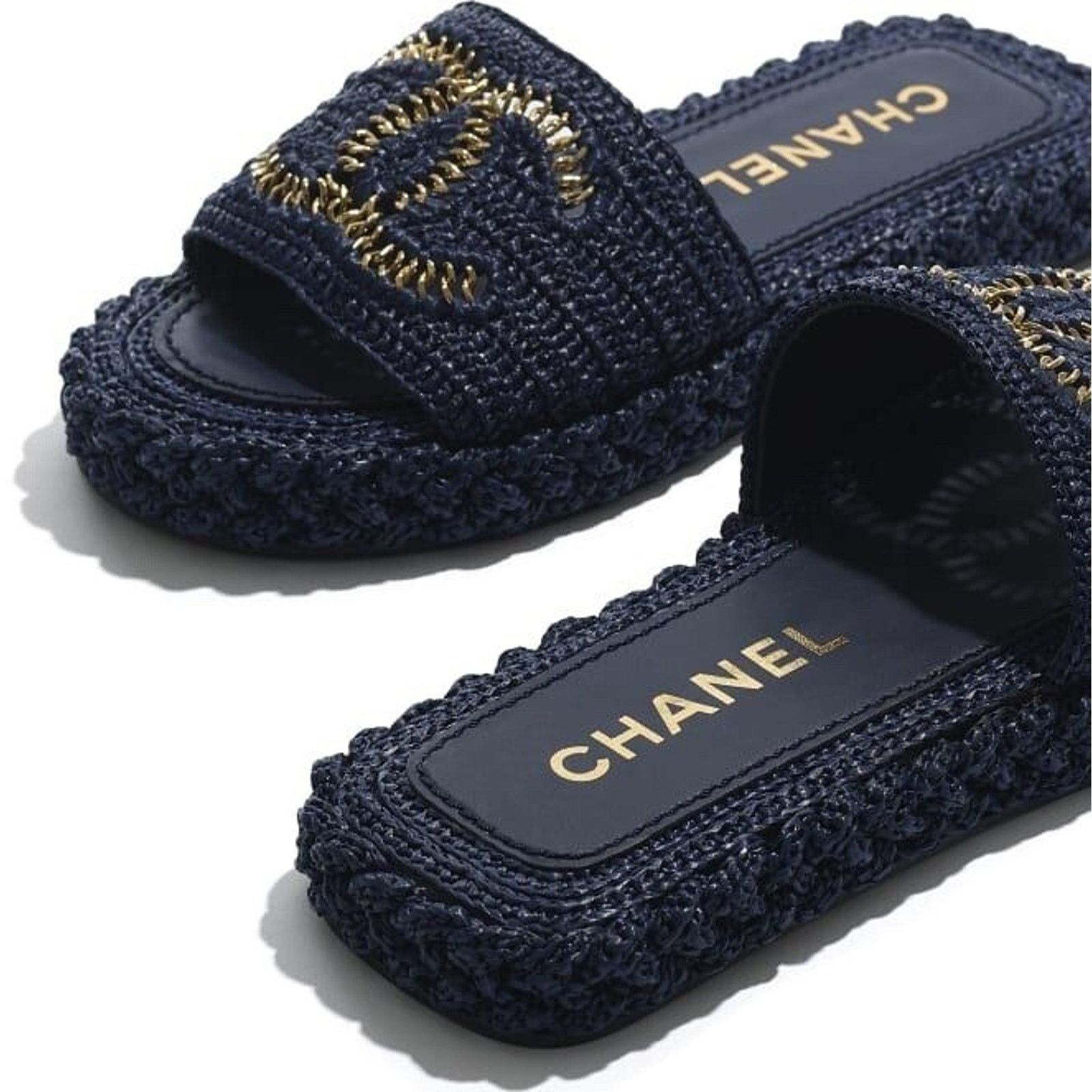 Chanel Chanel 21C Navy Blue Cord Gold Chain CC Logo Mule Slide Size US 7 / IT 37 - 5 Thumbnail