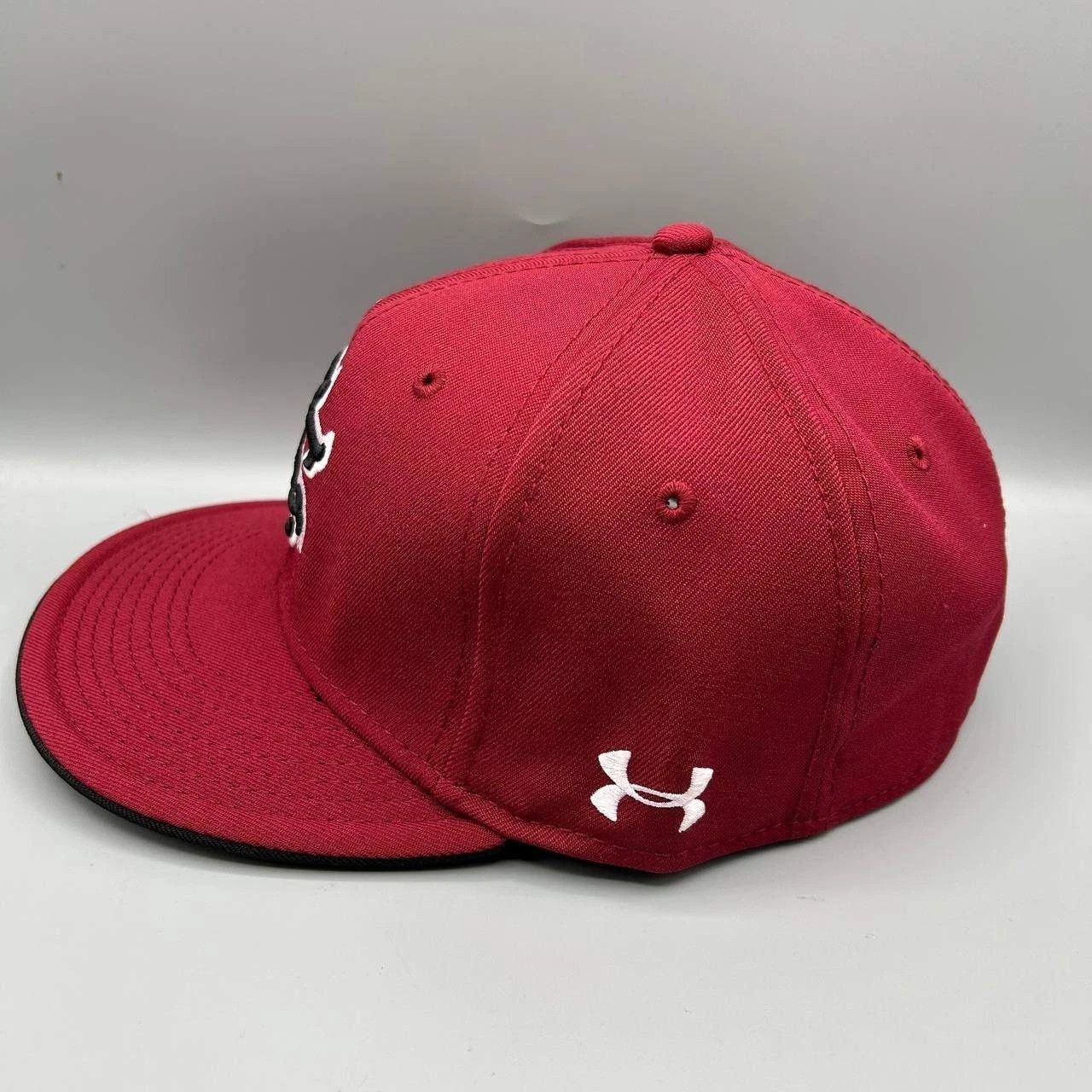 Under Armour South Carolina Gamecocks Hat Men 7 1/4 NCAA Fitted Cap New Size ONE SIZE - 5 Thumbnail