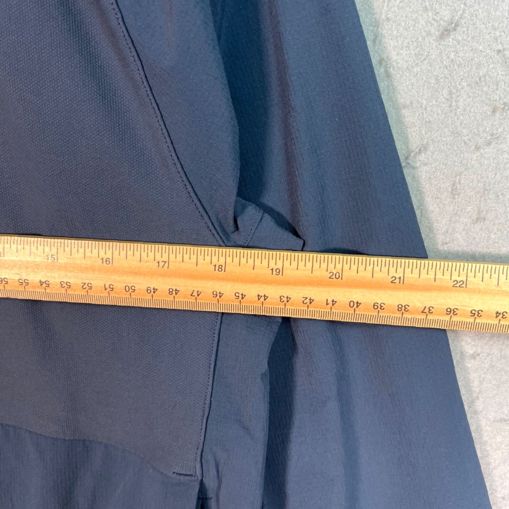 Lululemon Lululemon Ashta Bomber Womens Size Medium Navy Blue Full-Zip Jacket - Athletic, Classic, Pockets, Regular M, Blue, Jacket, Women Size M / US 6-8 / IT 42-44 - 4 Thumbnail