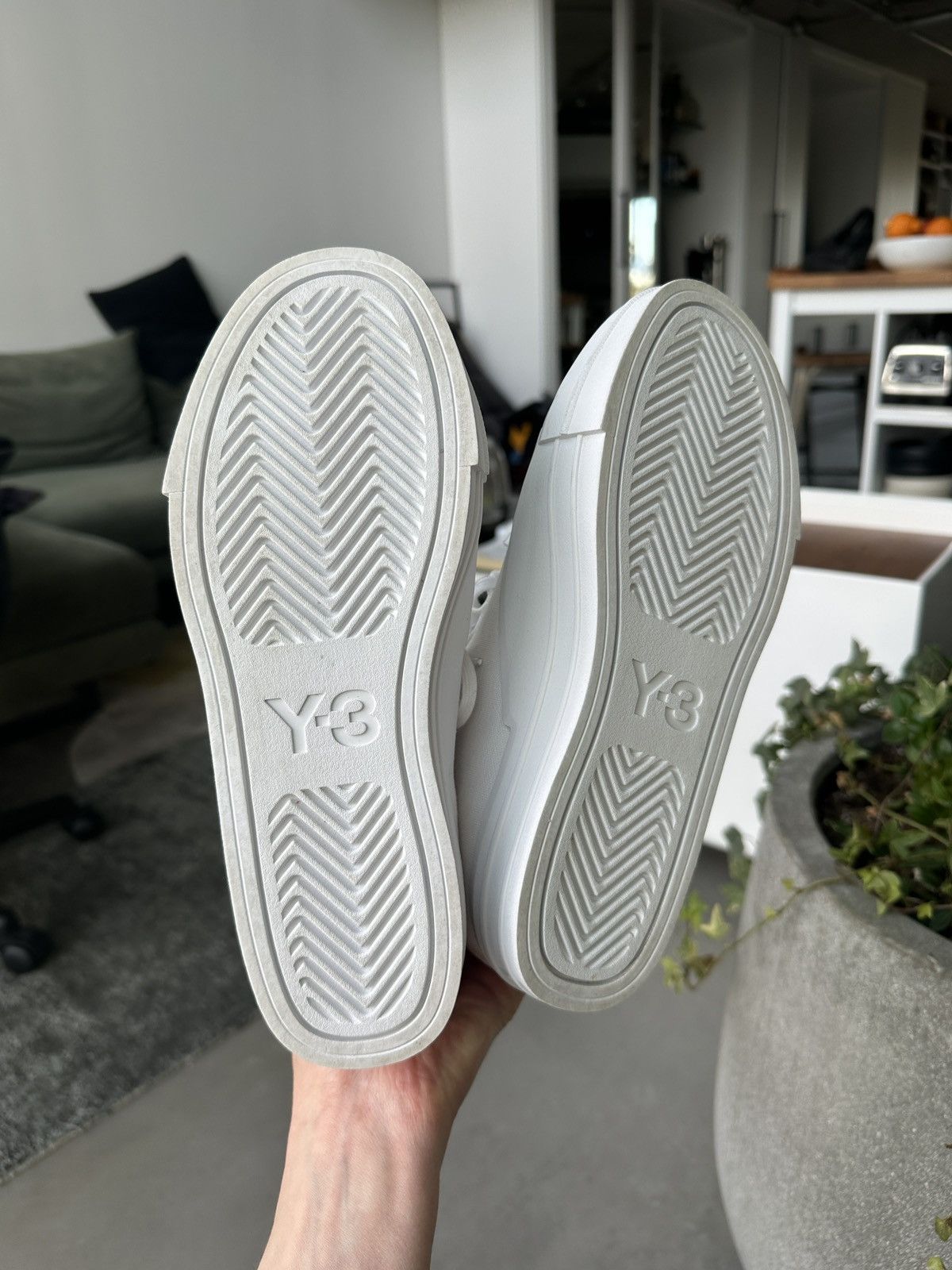 Adidas × Y-3 × Yohji Yamamoto Yuben Mid Core white (9) Size US 9.5 / IT 39.5 - 4 Thumbnail
