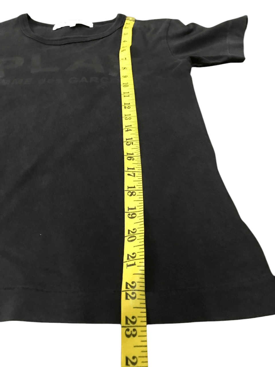 Comme des Garcons Comme des Garçons 'Play' Spellout Blacks T-Shirt Size S / US 4 / IT 40 - 3 Thumbnail