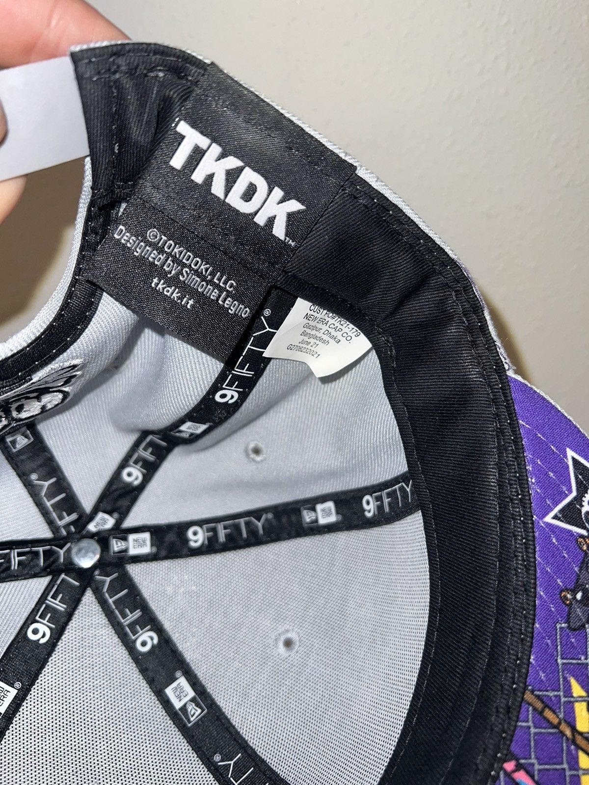 New Era × tokidoki Tokidoki TKDK Tattoo Girl Skull Basketball New Era Hat Size ONE SIZE - 7 Thumbnail