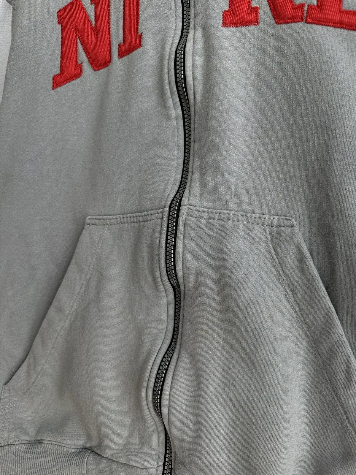 Nike × Nike ACG × Vintage Vintage Nike Grey Full Zip Hoodie Center Logo Y2K Size US M / EU 48-50 / 2 - 12 Thumbnail