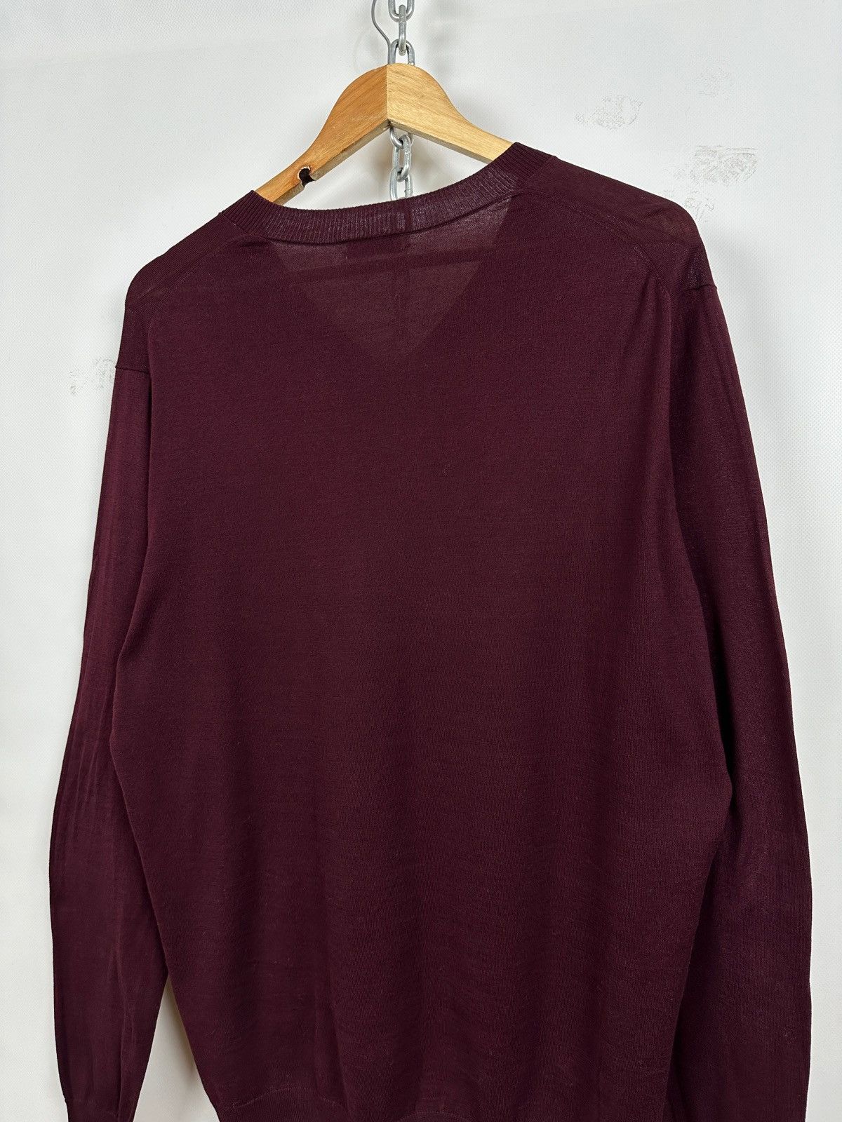 Dries Van Noten Dries Van Noten Burgundy V-Neck Lightweight Sweater Pullover Size US XL / EU 56 / 4 - 12 Thumbnail