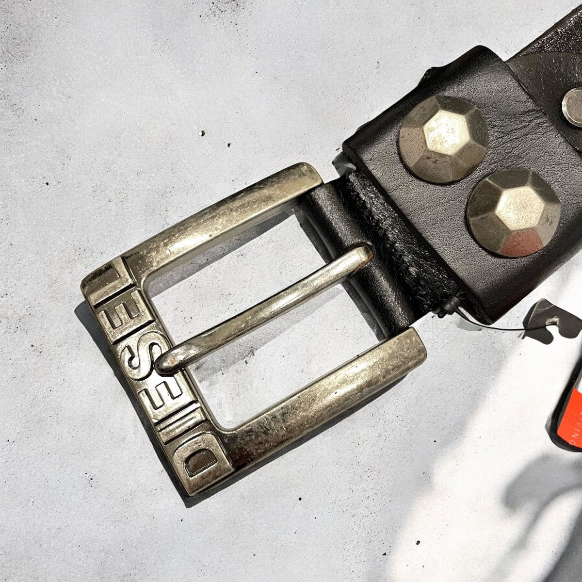 Diesel × Japanese Brand × Vintage Archive Vintage leather distressed punk rivet belt Diesel Size ONE SIZE - 3 Thumbnail