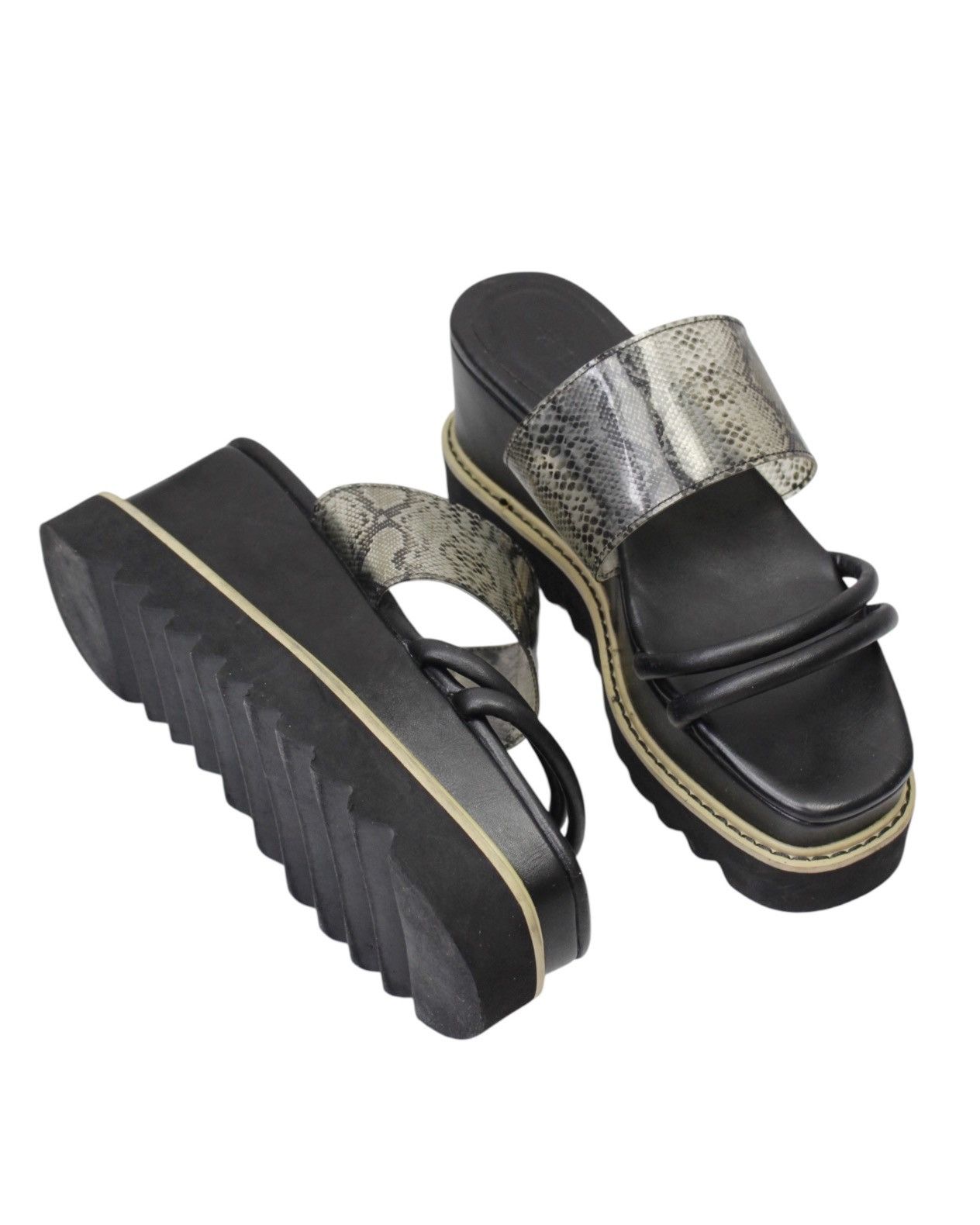 Vintage 2022 AZUL BY MOUSSY SHARK SOLE DORM HEEL SANDALS Size US 9 / IT 39 - 9 Thumbnail