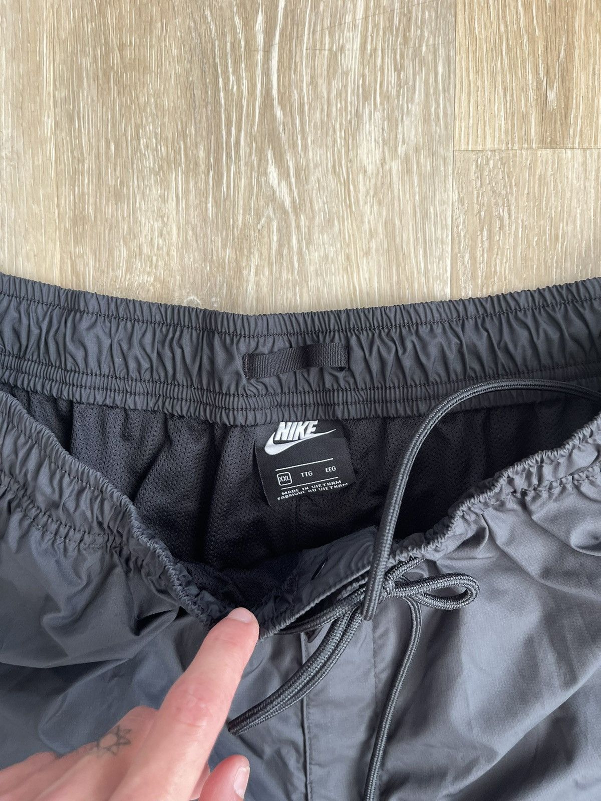 Nike × Nike ACG × Vintage Vintage Nike Track Pants Baggy Y2K Black Size US 34 / EU 50 - 8 Thumbnail