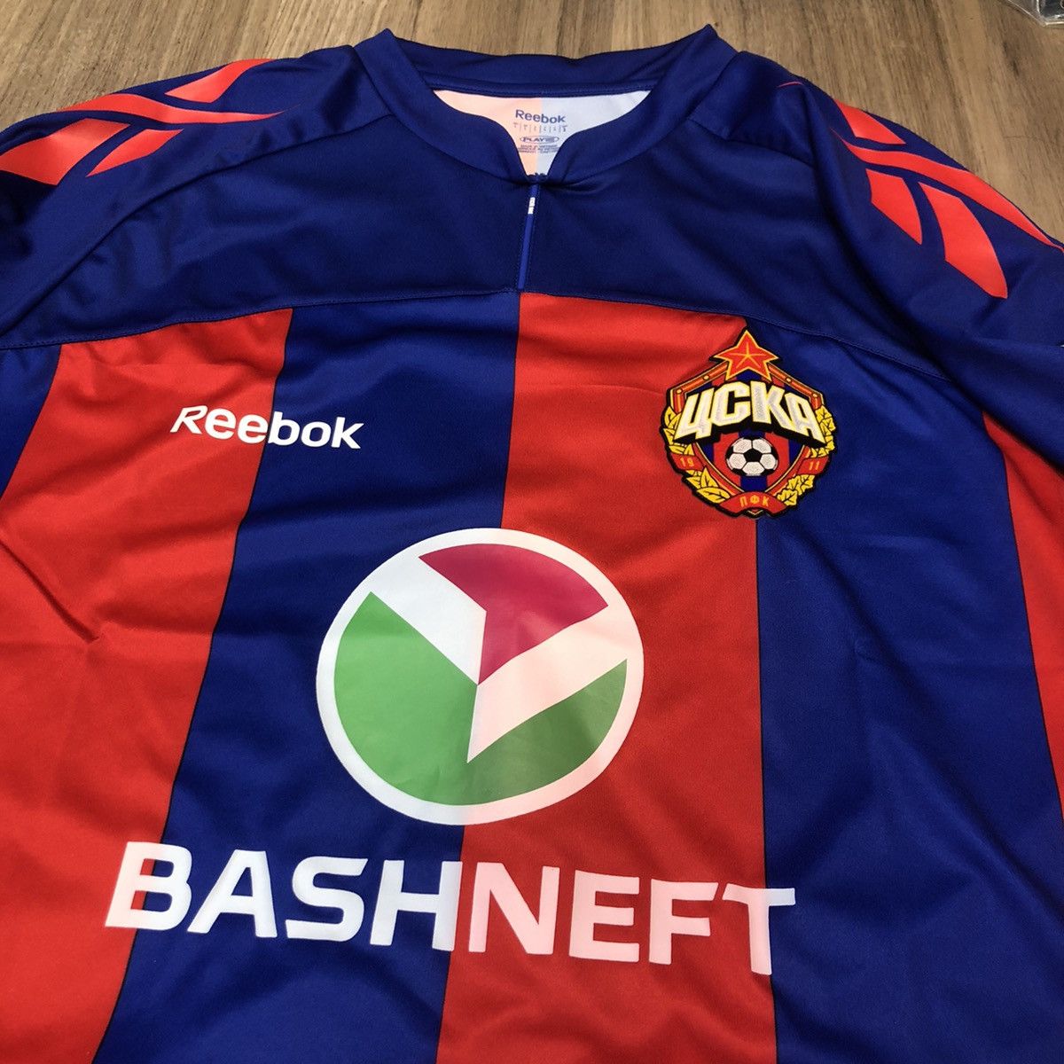 Reebok CSKA Moscow 11/12 champion league home shirt #7 Honda Size US L / EU 52-54 / 3 - 3 Thumbnail