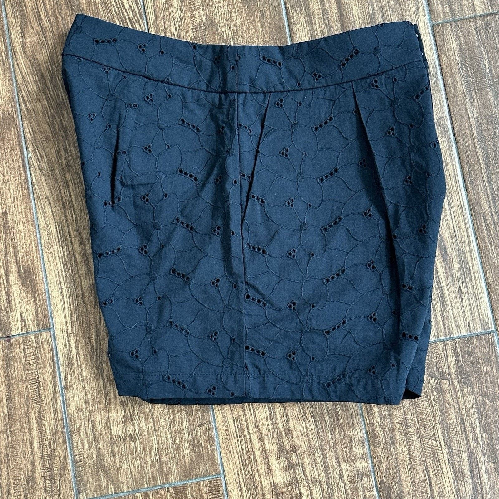 Other A New Day Women's High-Rise Pleated Eyelet Cotton Short 6 Size 28" / US 6 / IT 42 - 3 Thumbnail