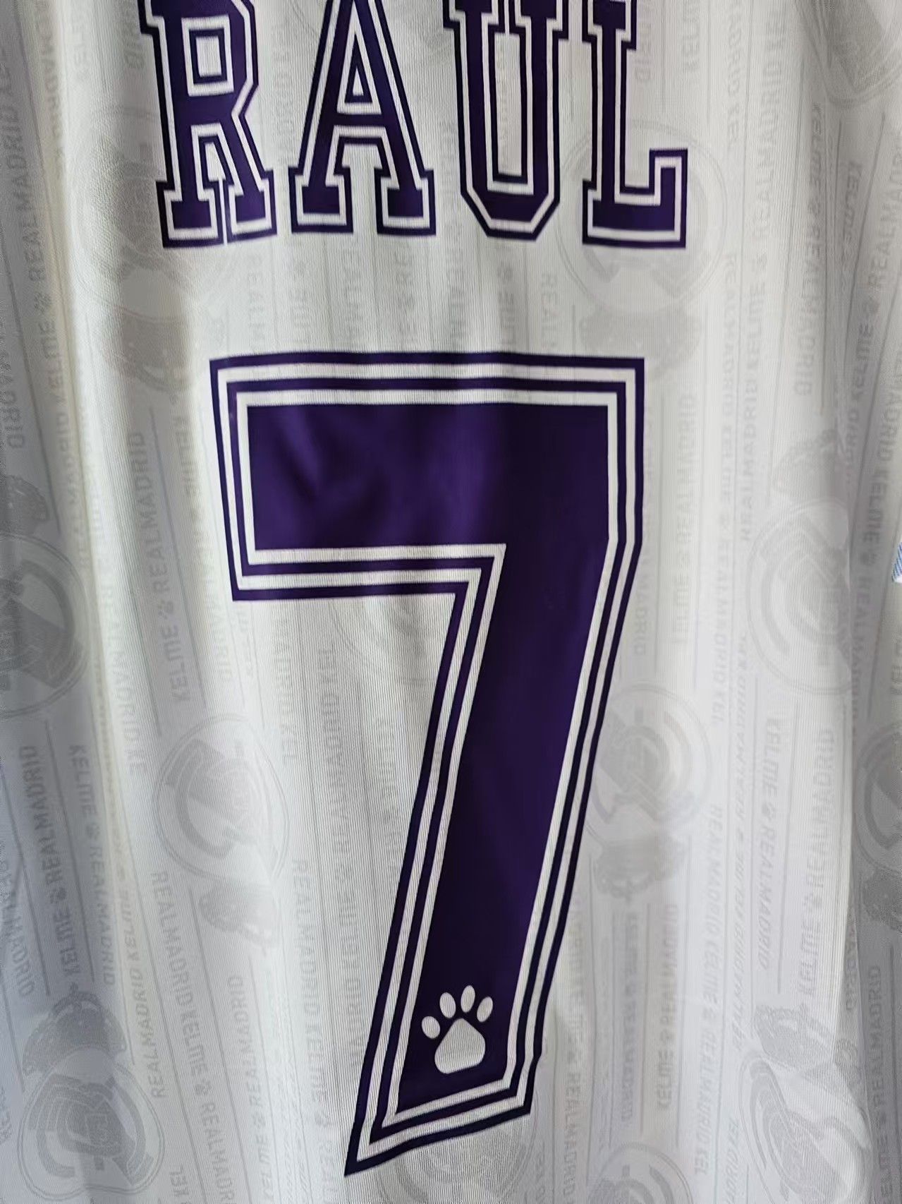 Other 1996 1997 Real Madrid #7 Raúl Jersey L Size US L / EU 52-54 / 3 - 4 Thumbnail