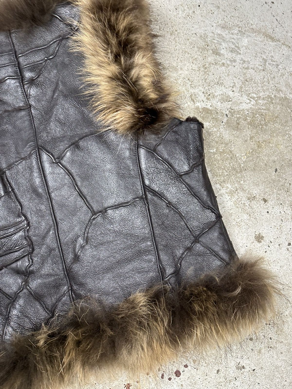 If Six Was Nine Vintage Y2K Lamb Leather Patchwork Vest Racoon Fur japan Size US S / EU 44-46 / 1 - 13 Thumbnail