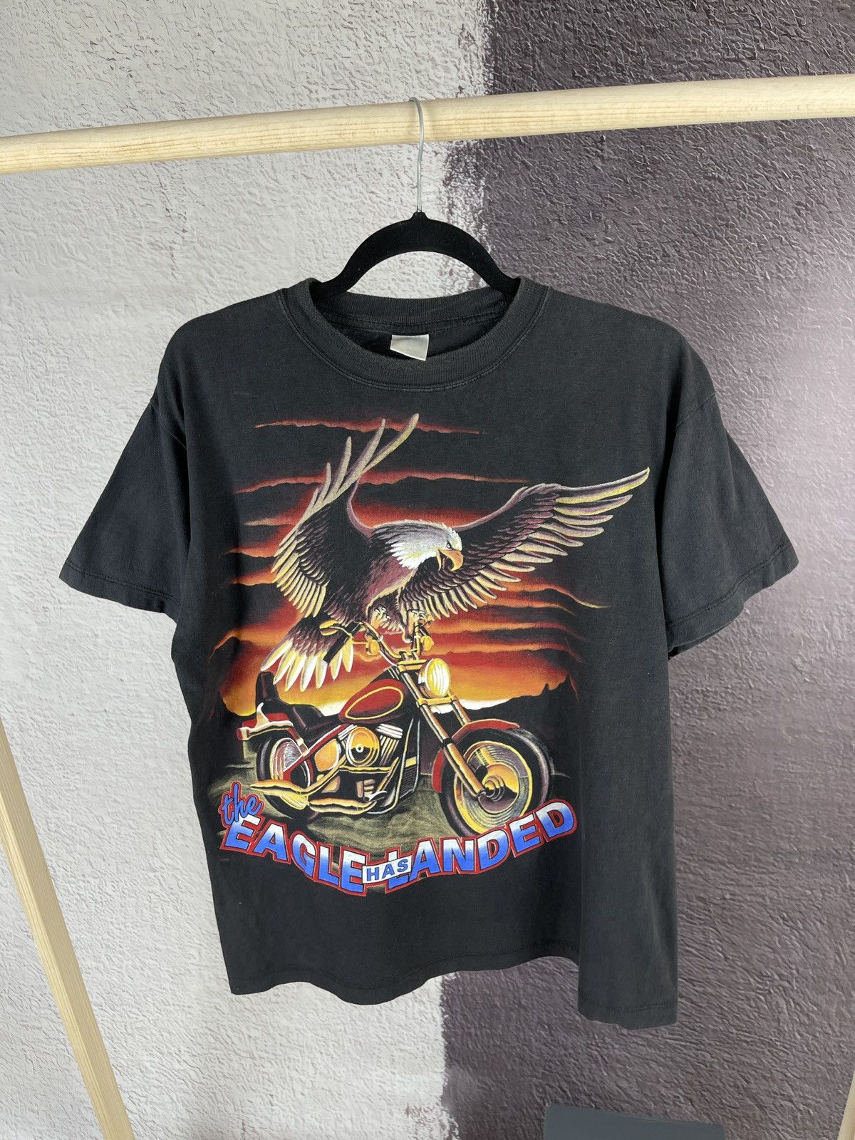 Vintage Vintage 90s the eagle has landed band tee motorcycle shirt Size US L / EU 52-54 / 3 - 8 Thumbnail