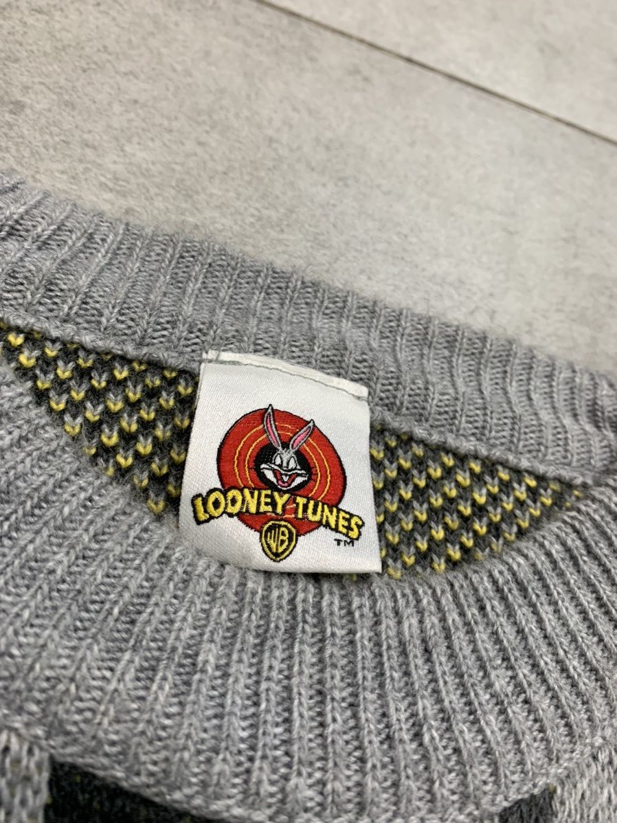 Vintage Y2k vintage Looney Tunes knitted Tweety rare chunky jumper Size US S / EU 44-46 / 1 - 3 Thumbnail