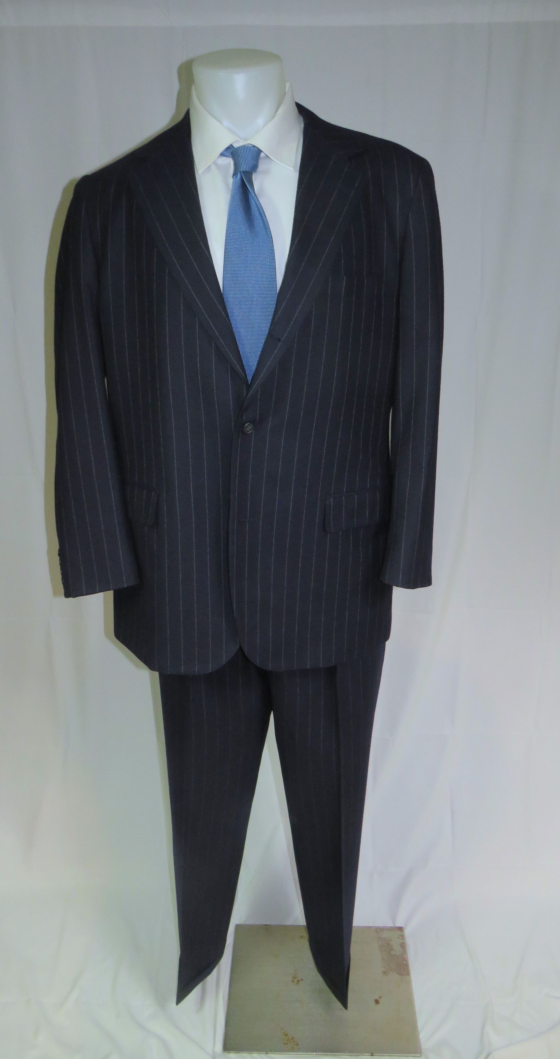Navy Blue Pinstripe Three Roll Two Suit 42L