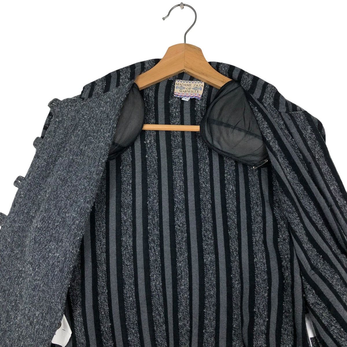 Japanese Brand 🔥VINTAGE CROPPED JACKET PATCH WORK MADAME ZAZA OF MARSEILLE Size M / US 6-8 / IT 42-44 - 16 Thumbnail