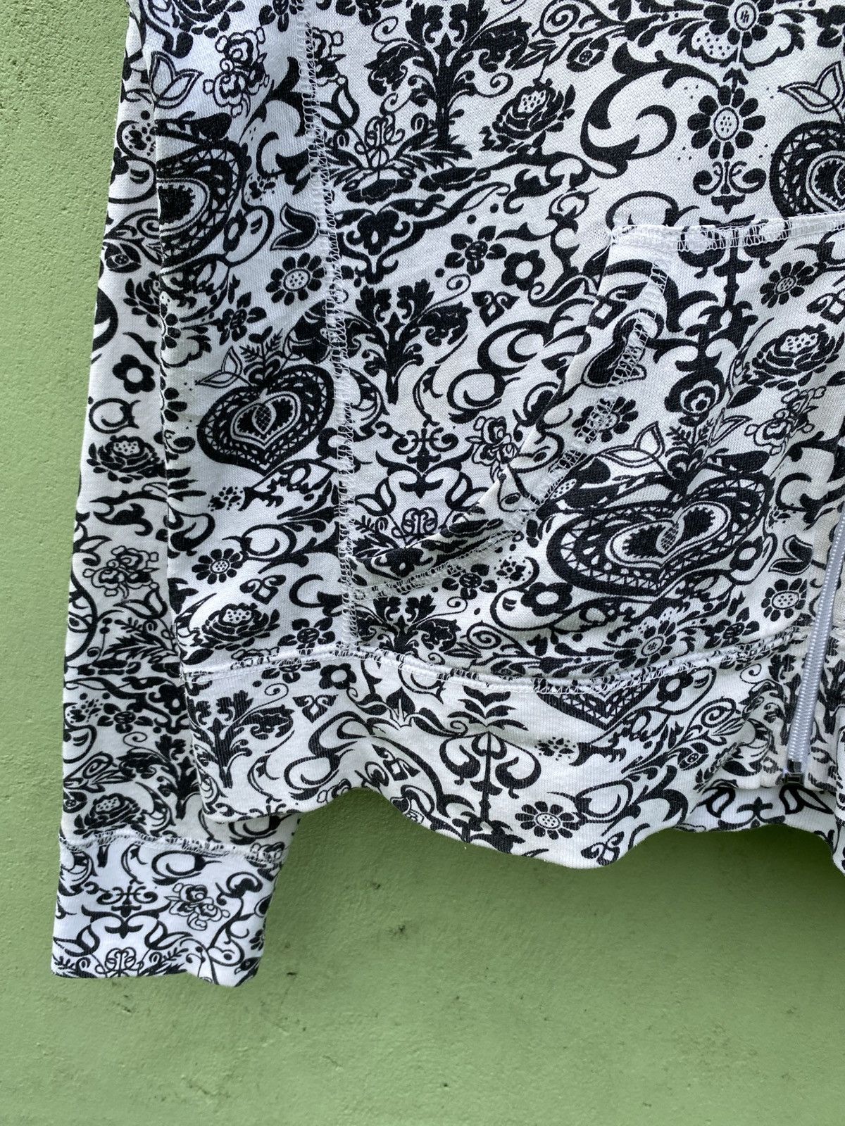Vintage N.W.D Y2K Black White Paisley Full Zip Hoodie All Over Print Size L / US 10 / IT 46 - 5 Thumbnail