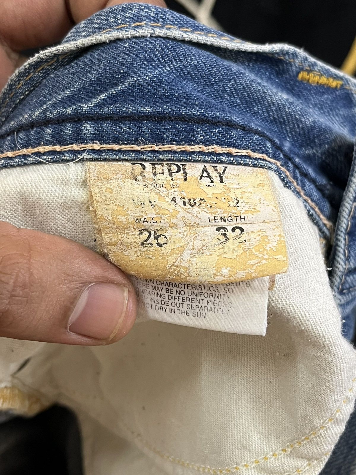 Le Grande Bleu (L.G.B.) × Replay Vintage Replay Flare Bell Bottom Faded Denim Size US 29 - 11 Thumbnail