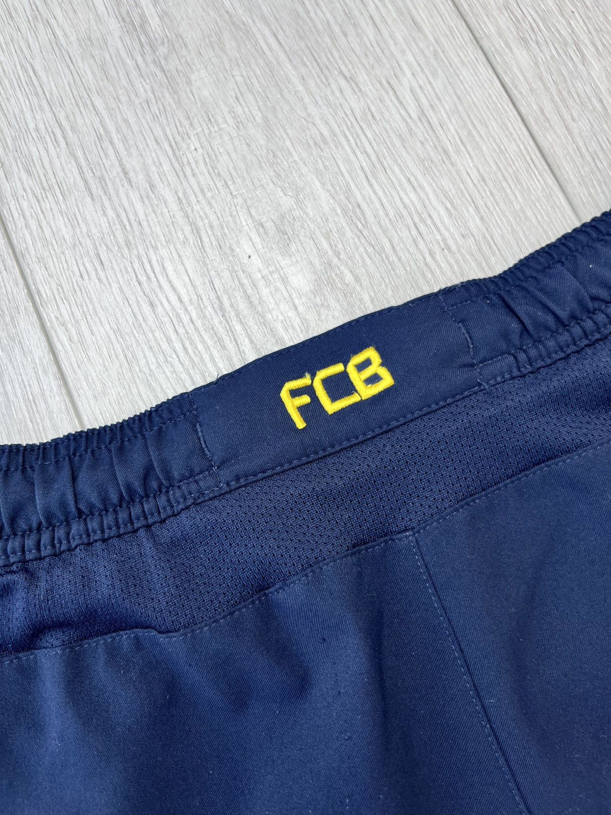 Nike Nike Barcelona Soccer Shorts Football Blokecore Y2K Messi Size US 30 / EU 46 - 7 Thumbnail