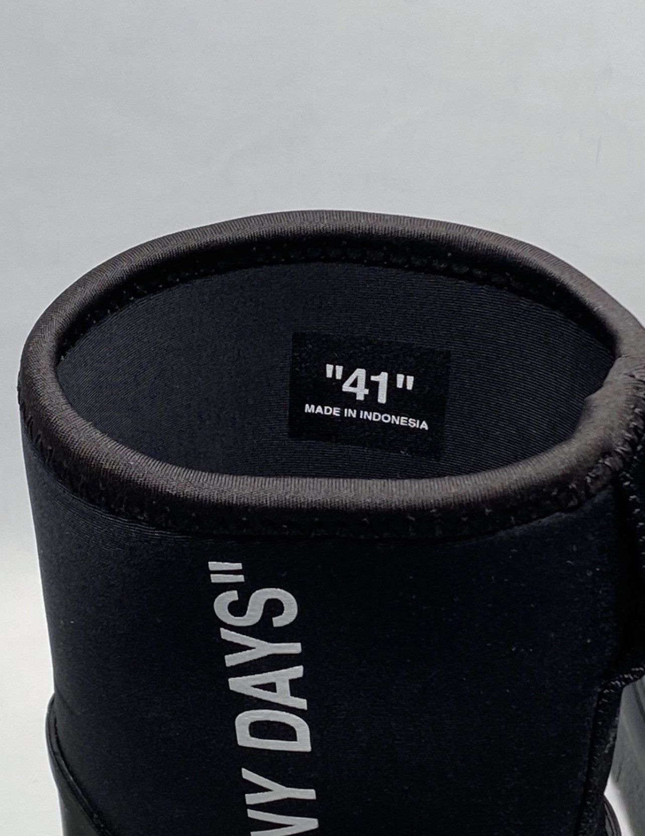 Off-White Off-White Sponge Rubber Rain Boots size 41 Size US 11 / IT 41 - 9 Thumbnail