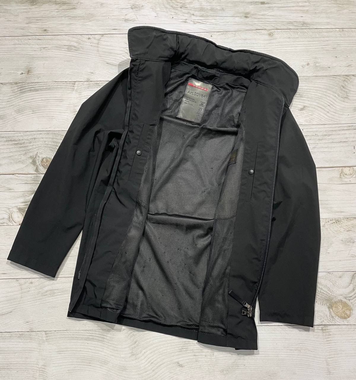 Prada Vintage Prada Wind Stopper Light Jacket Rein Coast Red Tab Size US M / EU 48-50 / 2 - 14 Thumbnail