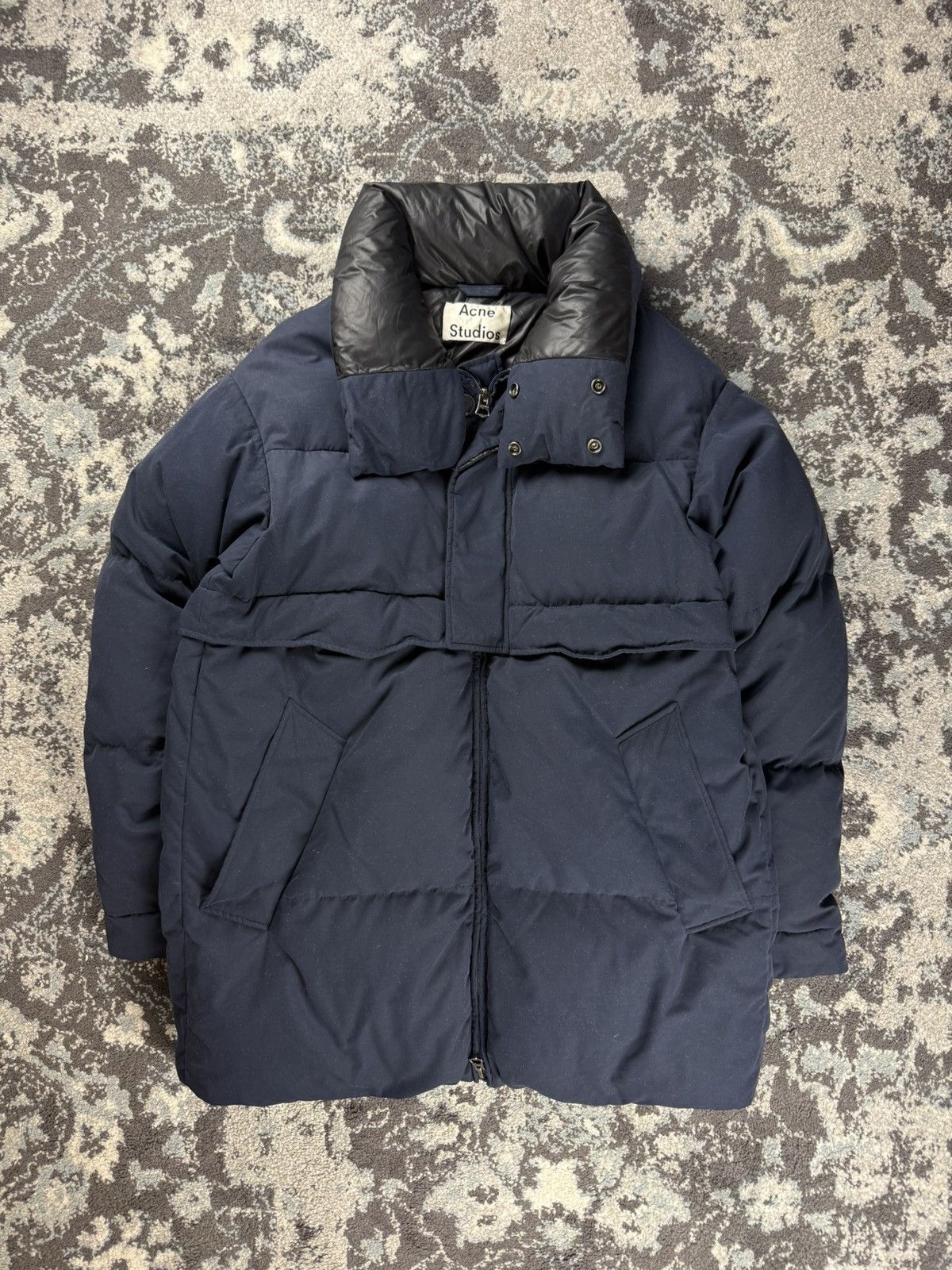 Acne Studios Minus West Down Jacket – Massive Fit Size 46