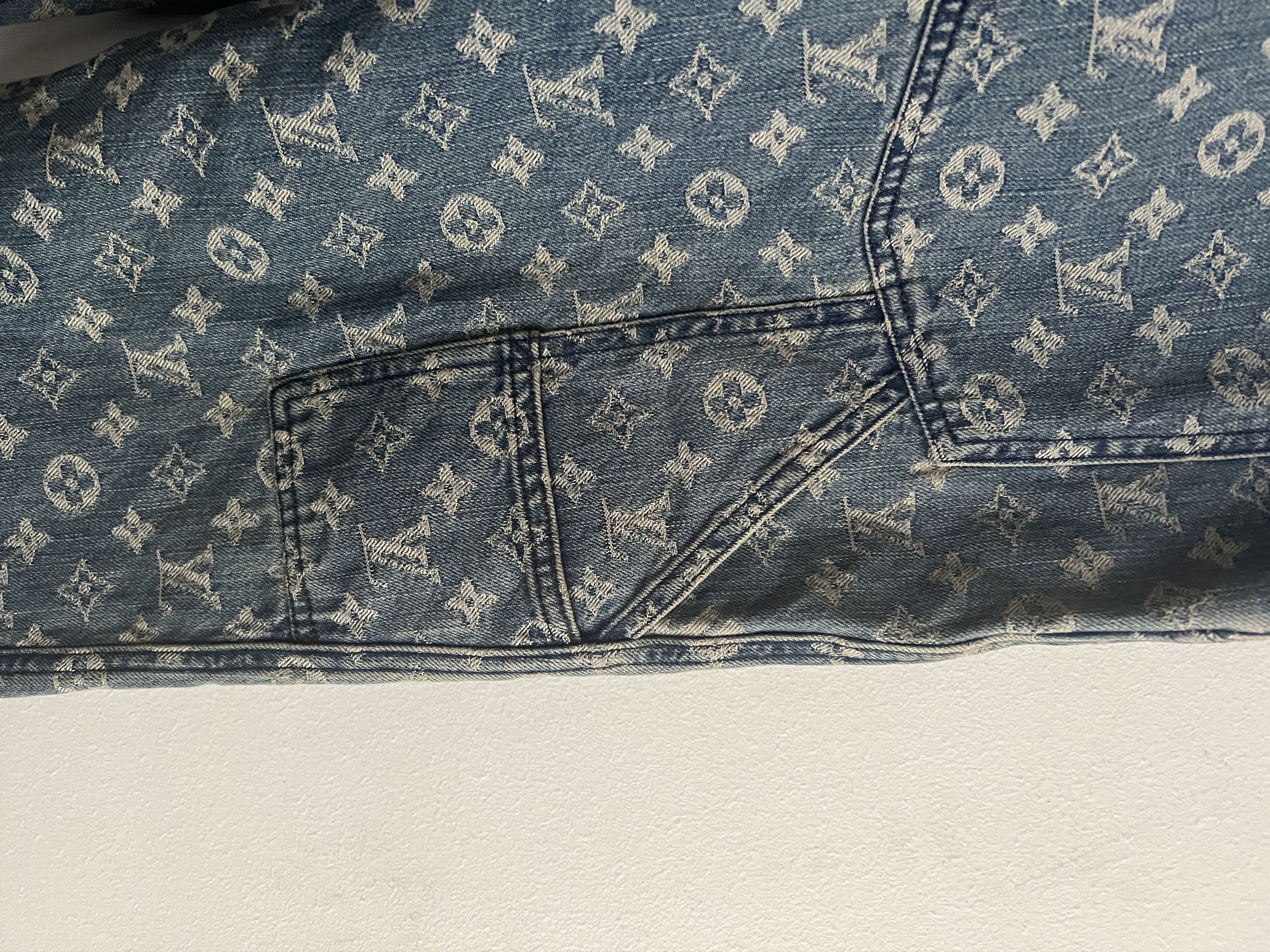 Louis Vuitton × Supreme LV X Supreme Sz32 Blue Monogram Denim Overall Size US 32 / EU 48 - 8 Thumbnail