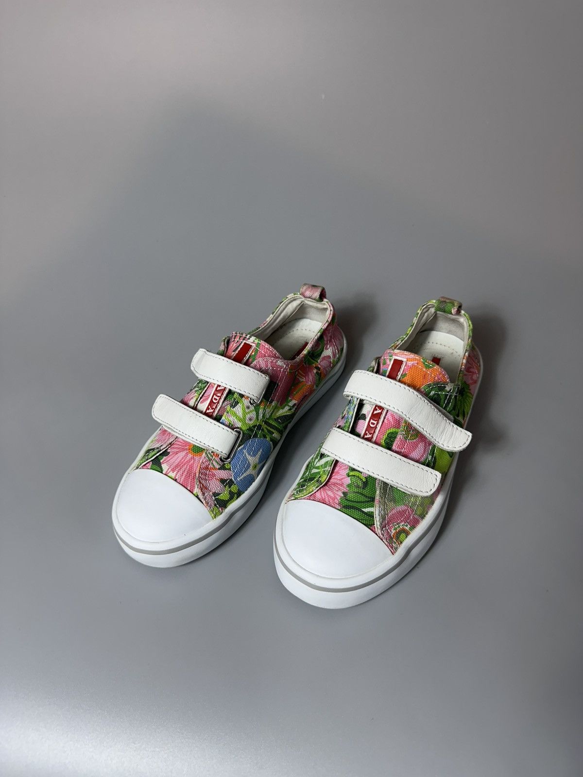 Prada Scarpe Prada Kids Low Top Cloth taglia. 32 Size US 4 / IT 34 - 3 Thumbnail