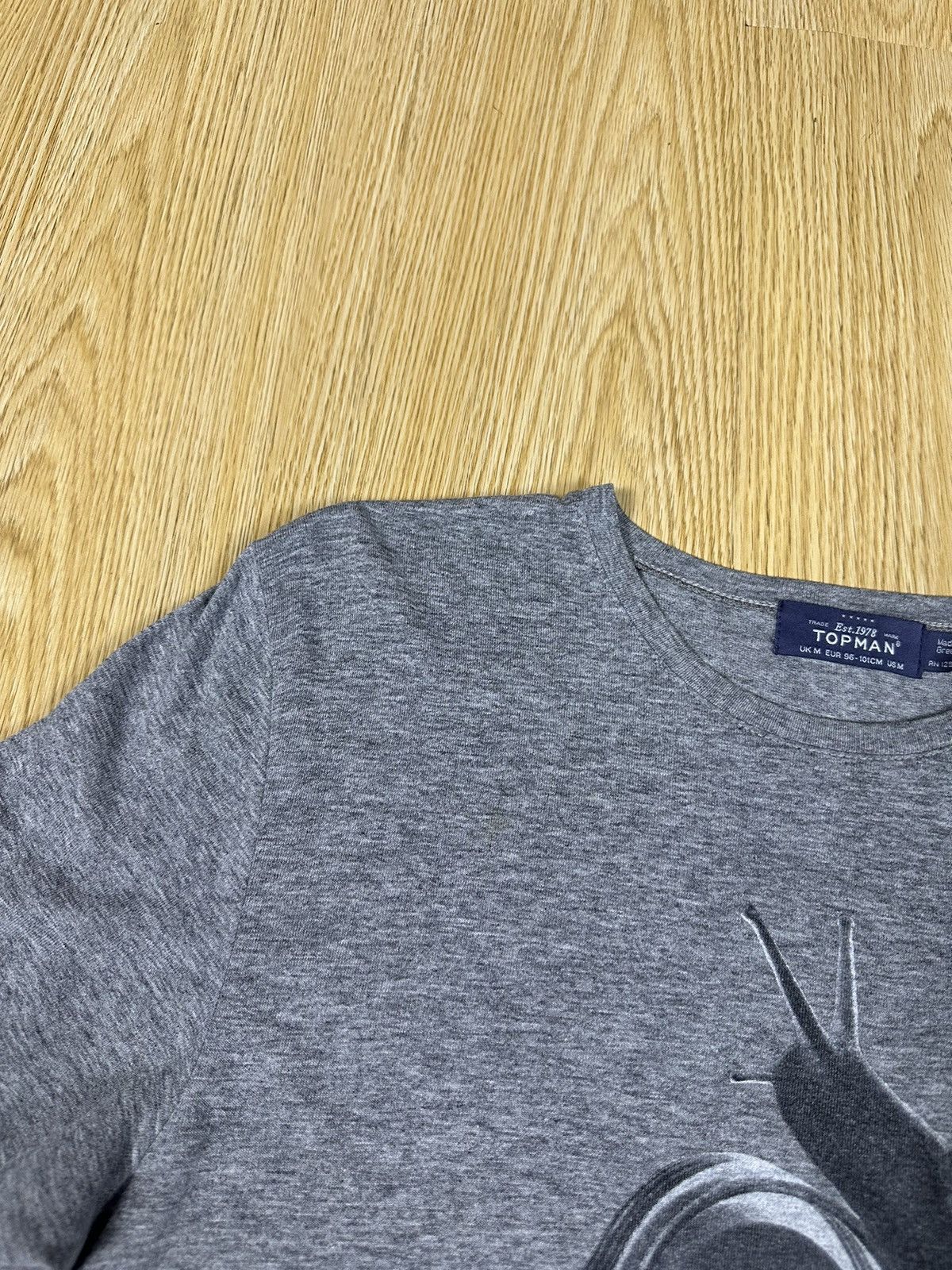 Topman Topman Love Is Blind Tshirt Made in Greece A360 Size US M / EU 48-50 / 2 - 8 Thumbnail