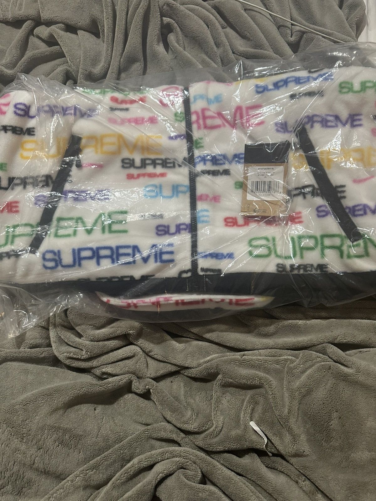 Supreme × The North Face SUPREME x North Face Steep Tech Fleece White Size XL FW21 Size US XL / EU 56 / 4 - 4 Thumbnail