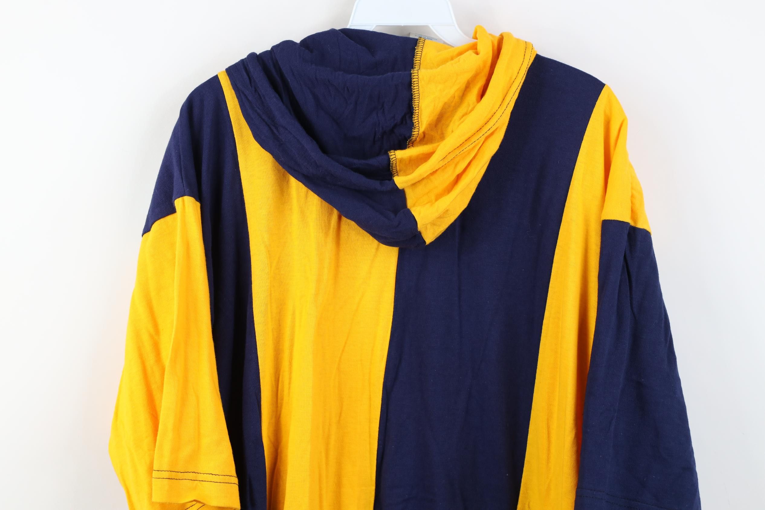 Vintage Deadstock Vintage 90s Streetwear University Michigan T-Shirt Size US XL / EU 56 / 4 - 11 Thumbnail