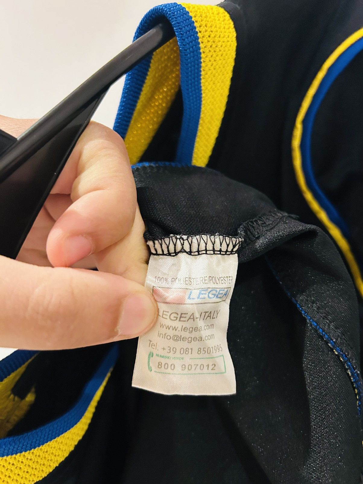 Vintage Hellas Verona 2003/04 third jersey Size US L / EU 52-54 / 3 - 4 Thumbnail
