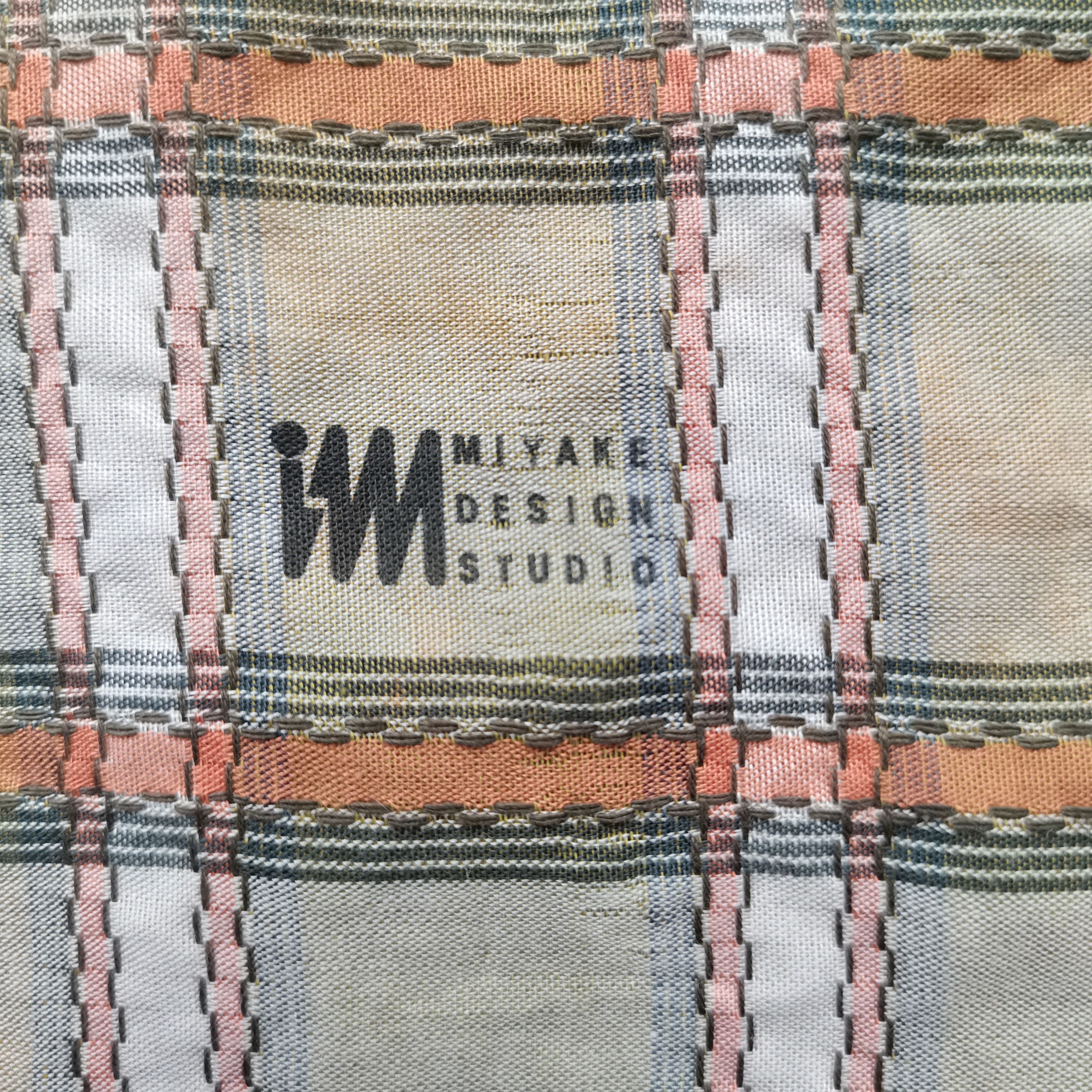 Issey Miyake × Japanese Brand × Vintage Vintage ISSEY MIYAKE DESIGN STUDIO Handkerchiefs Size ONE SIZE - 1 Thumbnail