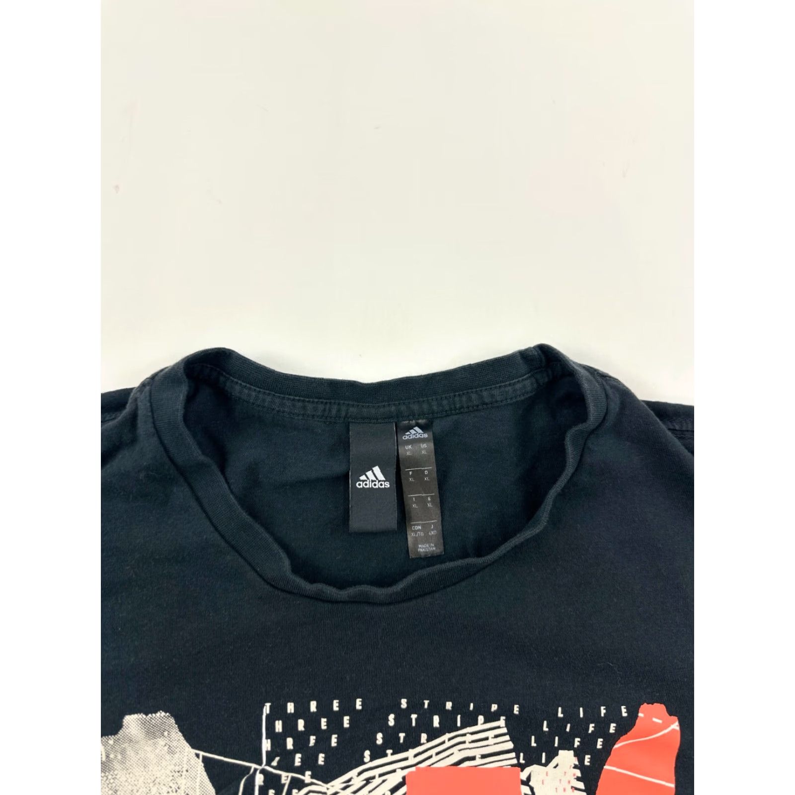 Adidas Adidas Shirt Mens XL Black Badge of Sport Graphic Print Pullover Tee Size US XL / EU 56 / 4 - 4 Thumbnail
