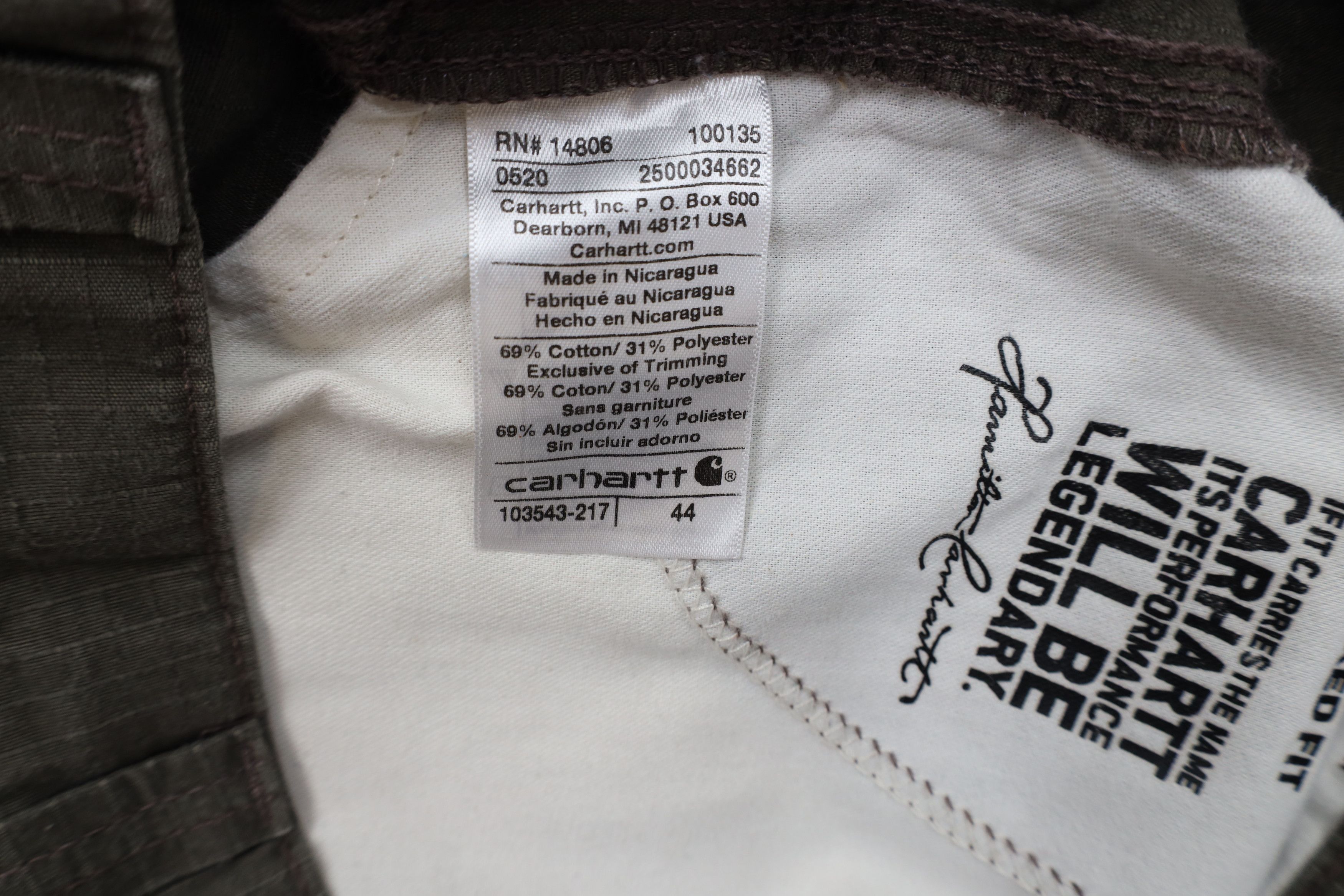 Carhartt × Vintage Vintage Y2K Carhartt Relaxed Fit Ripstop Cargo Shorts Green Size US 44 / EU 60 - 9 Thumbnail