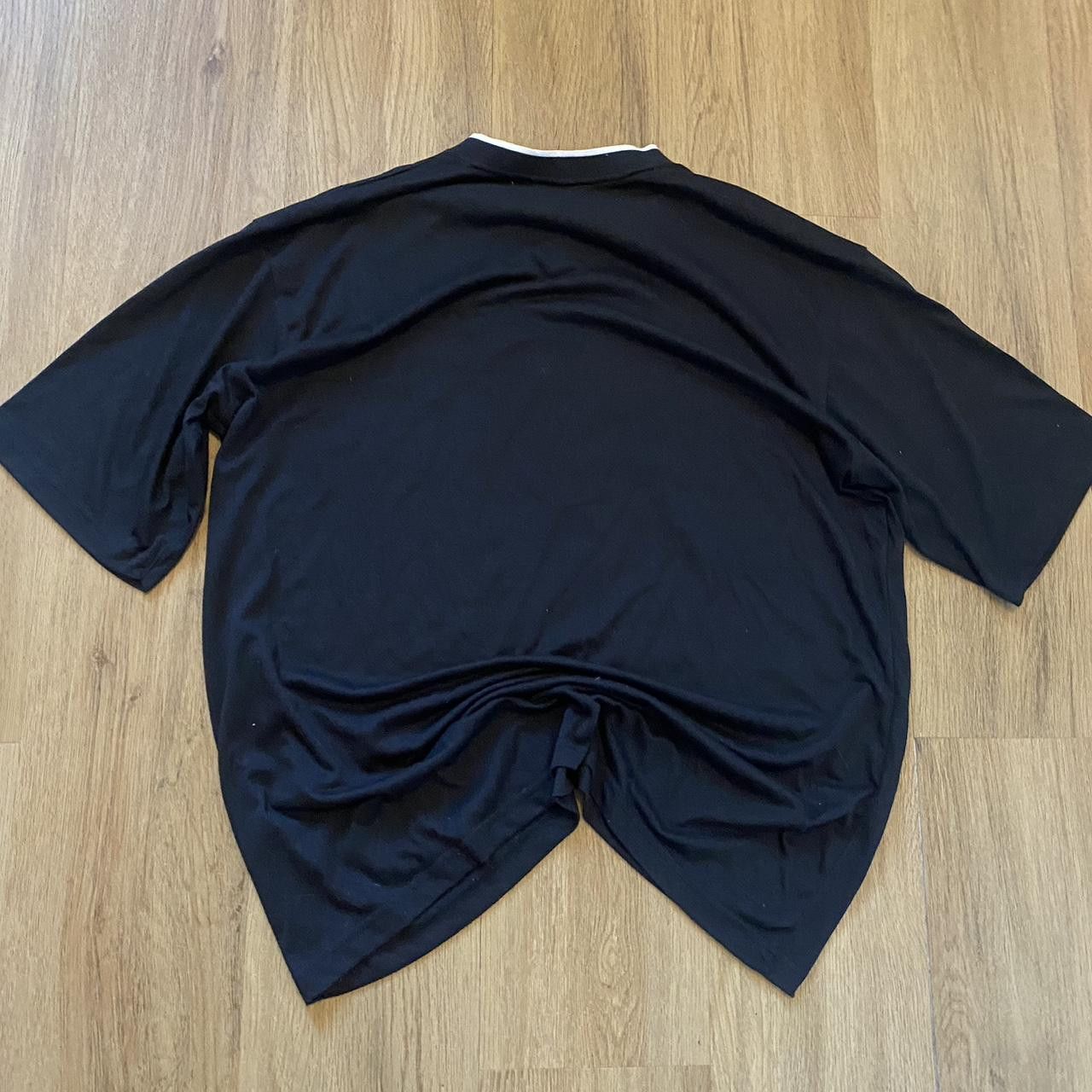 Umbro Umbro black and white t shirt #y2k Boxy Size US XXL / EU 58 / 5 - 2 Thumbnail