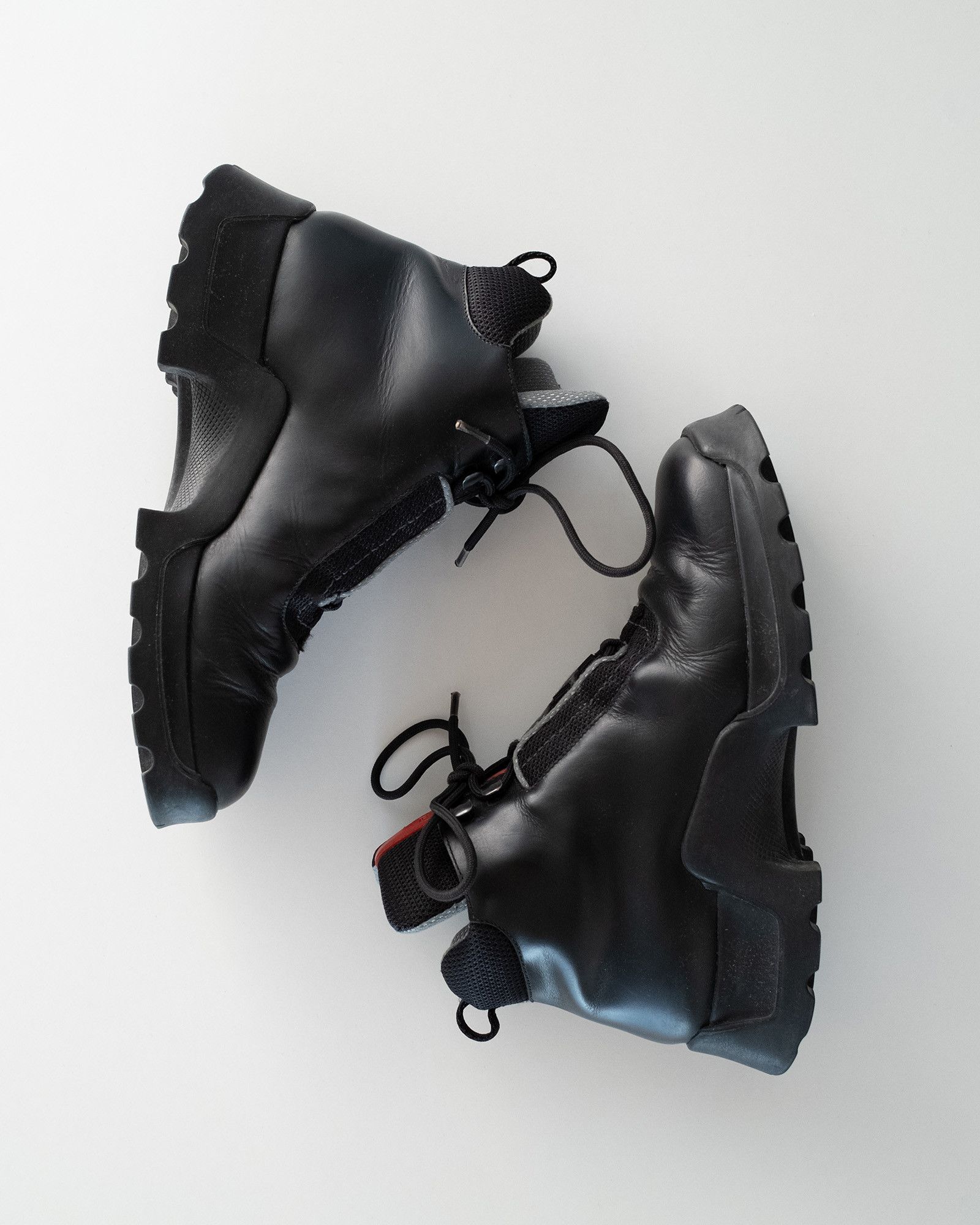 Pre-owned Prada Aw 99 Vibram Hiking Boots In Black