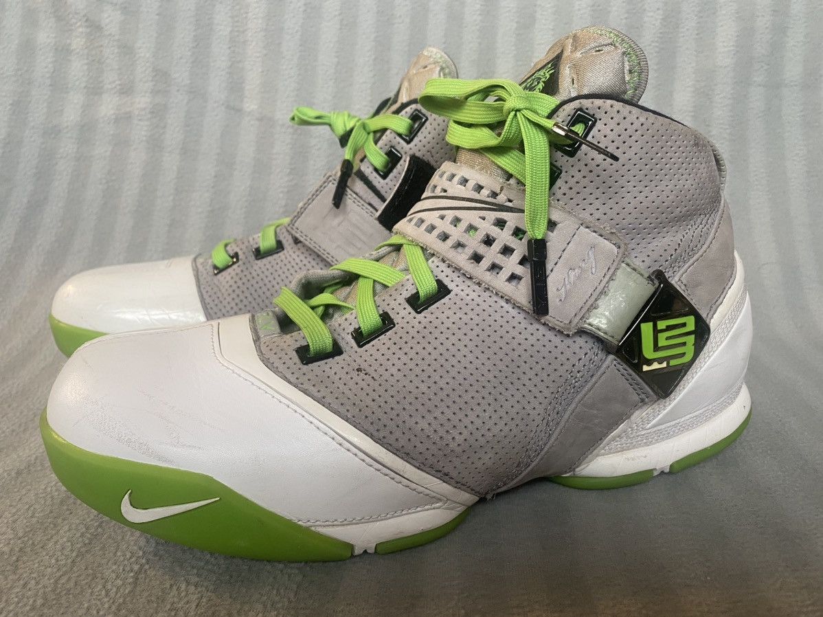 Nike Nike Zoom Lebron 5 “Dunkman” Size US 10.5 / EU 43-44 - 2 Thumbnail