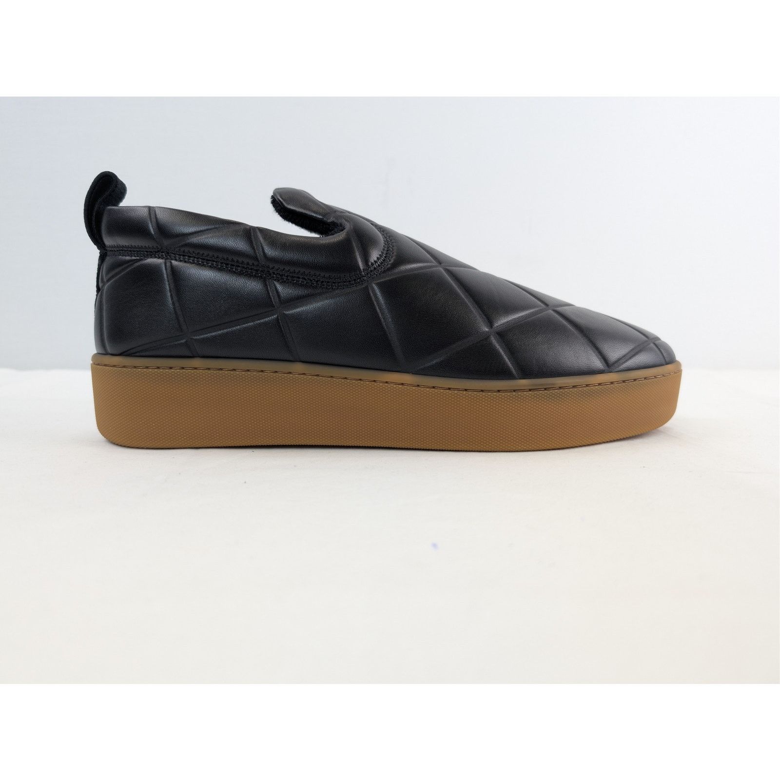 Bottega Veneta o1rshd1 Embossed Lagoon Nappa Quilt Sneaker in Black Size US 11 / EU 44 - 4 Thumbnail