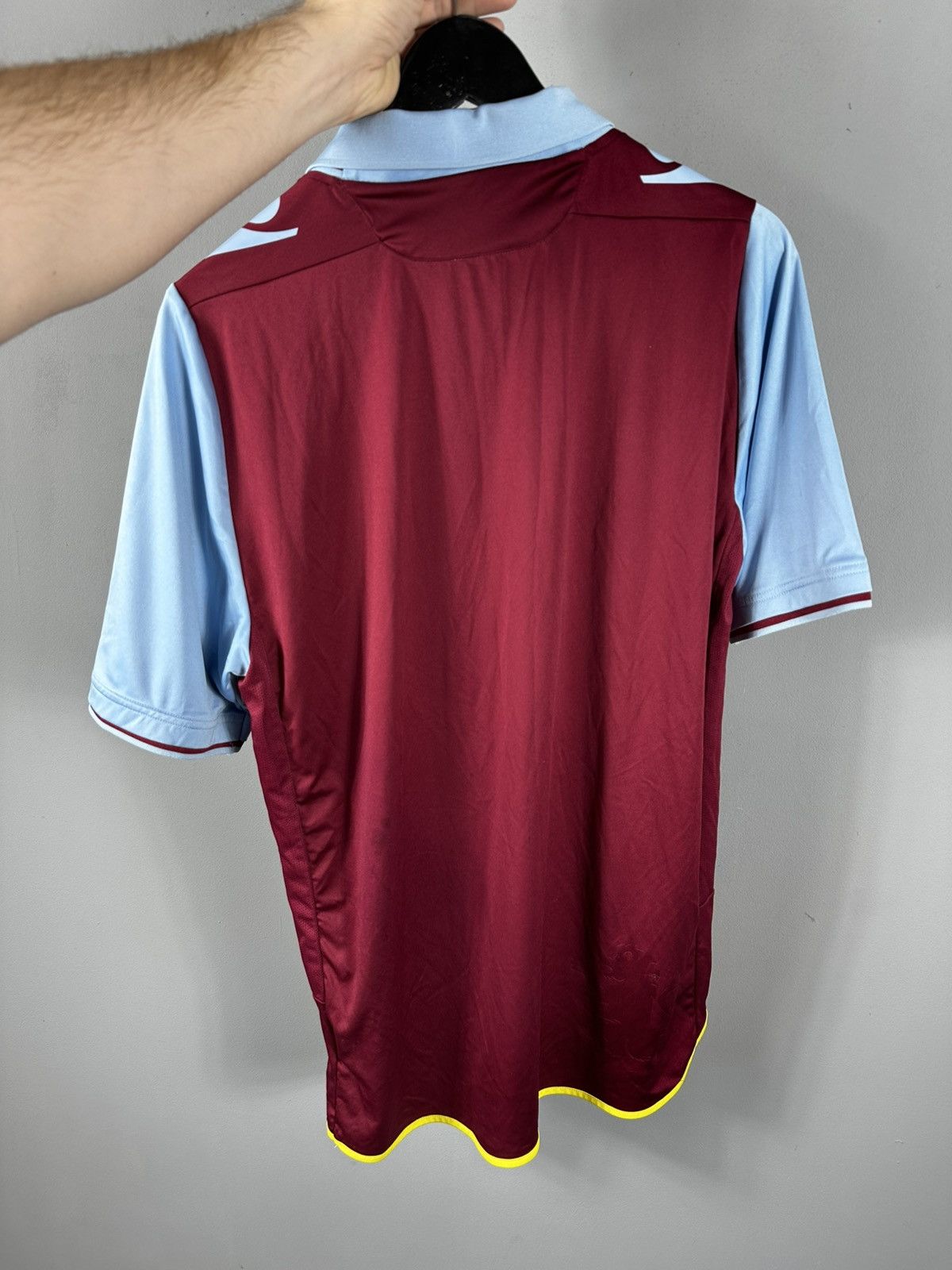 Macron ASTON VILLA 2012 2013 HOME FOOTBALL SHIRT SOCCER JERSEY Size US XL / EU 56 / 4 - 9 Thumbnail