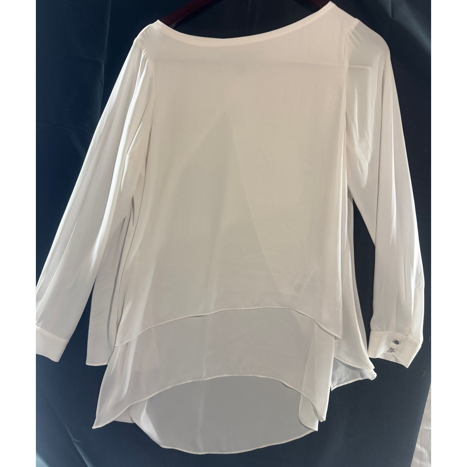White House Black Market White House Black Market Ivory Chiffon Layered Blouse Sz 4 Size S / US 4 / IT 40 - 2 Thumbnail