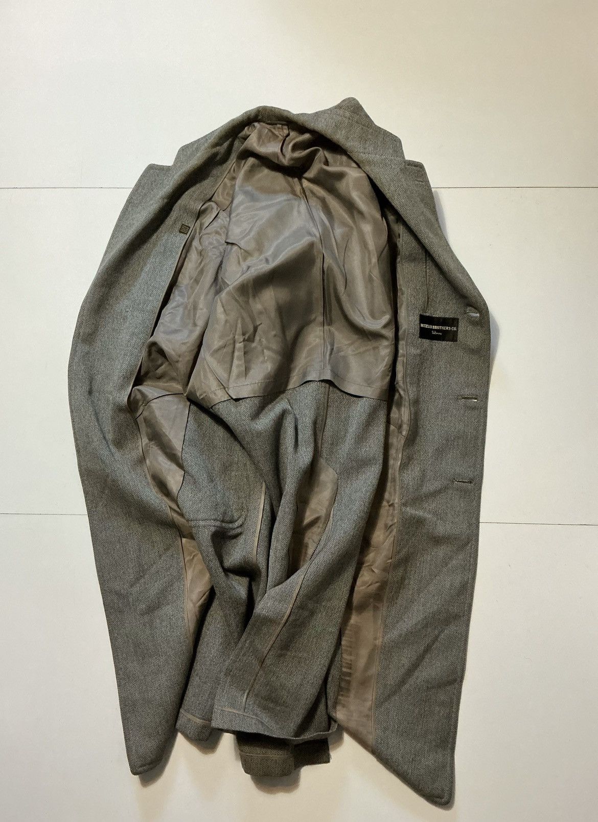 Vintage Vintage 50s 60s Hutzler Brothers Herringbone Wool Overcoat Size US S / EU 44-46 / 1 - 3 Thumbnail